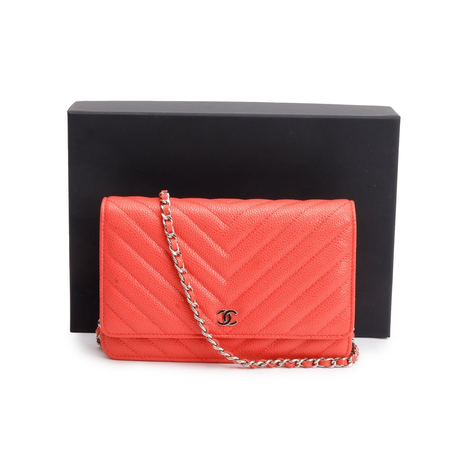 Chanel Chevron Caviar Classic on Leather Pink Wallet Case