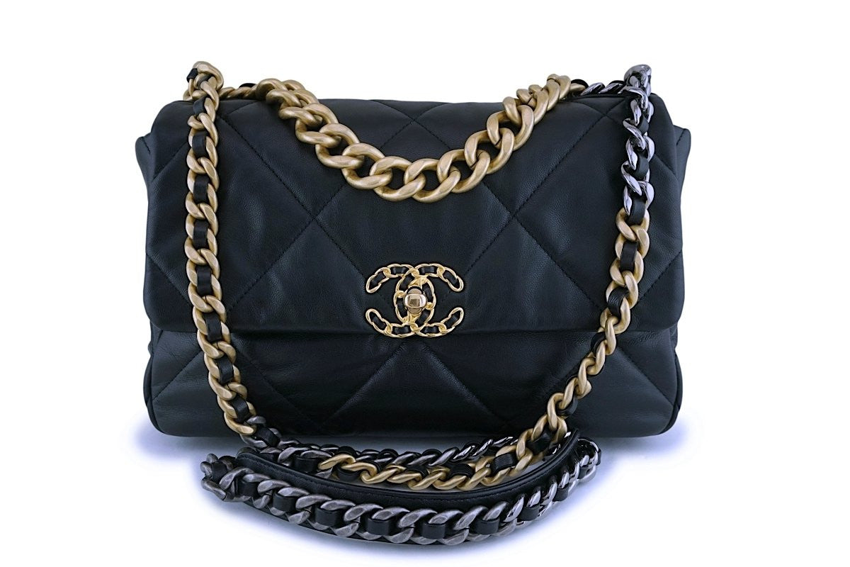 Chanel Quilted 19 Flap Shoulder Bag