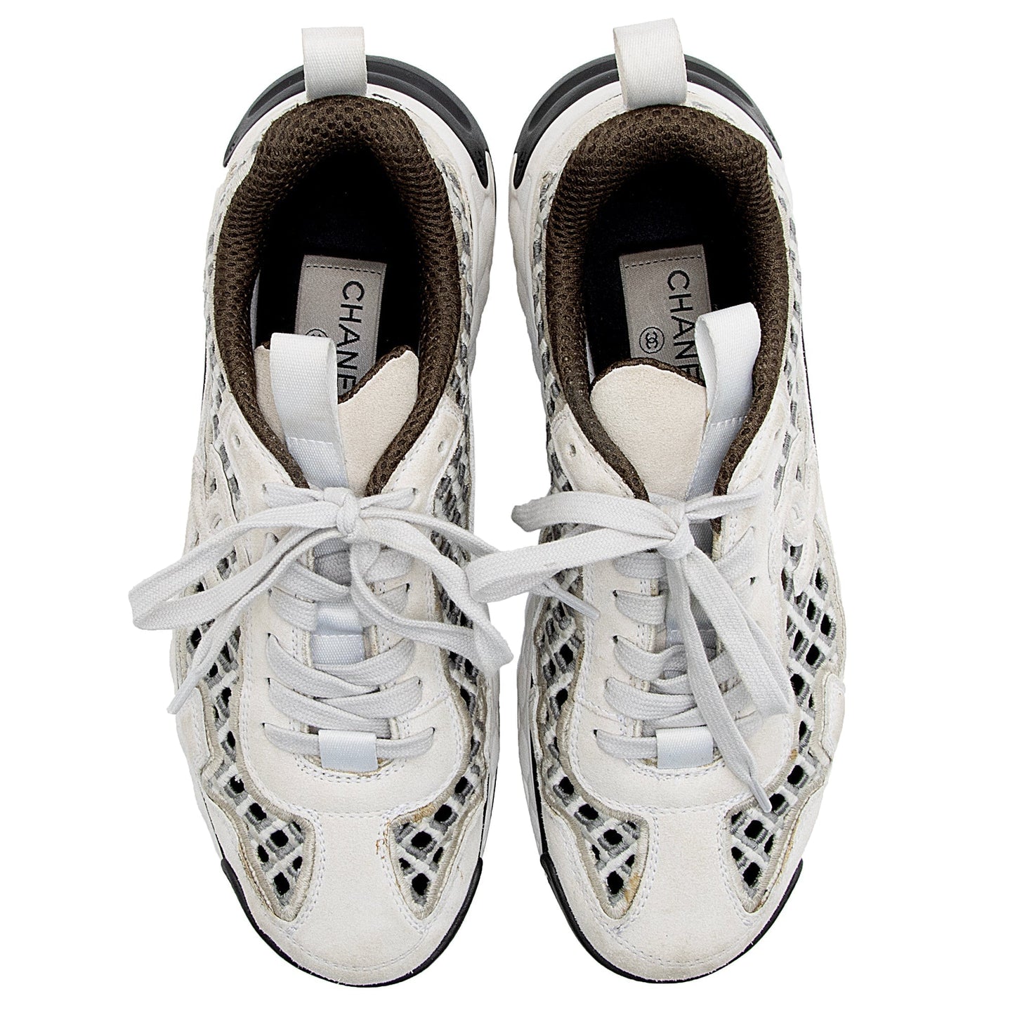Chanel Suede Calfskin Embroidered CC Sneakers - Size 8 / 38 (SHF-22982)