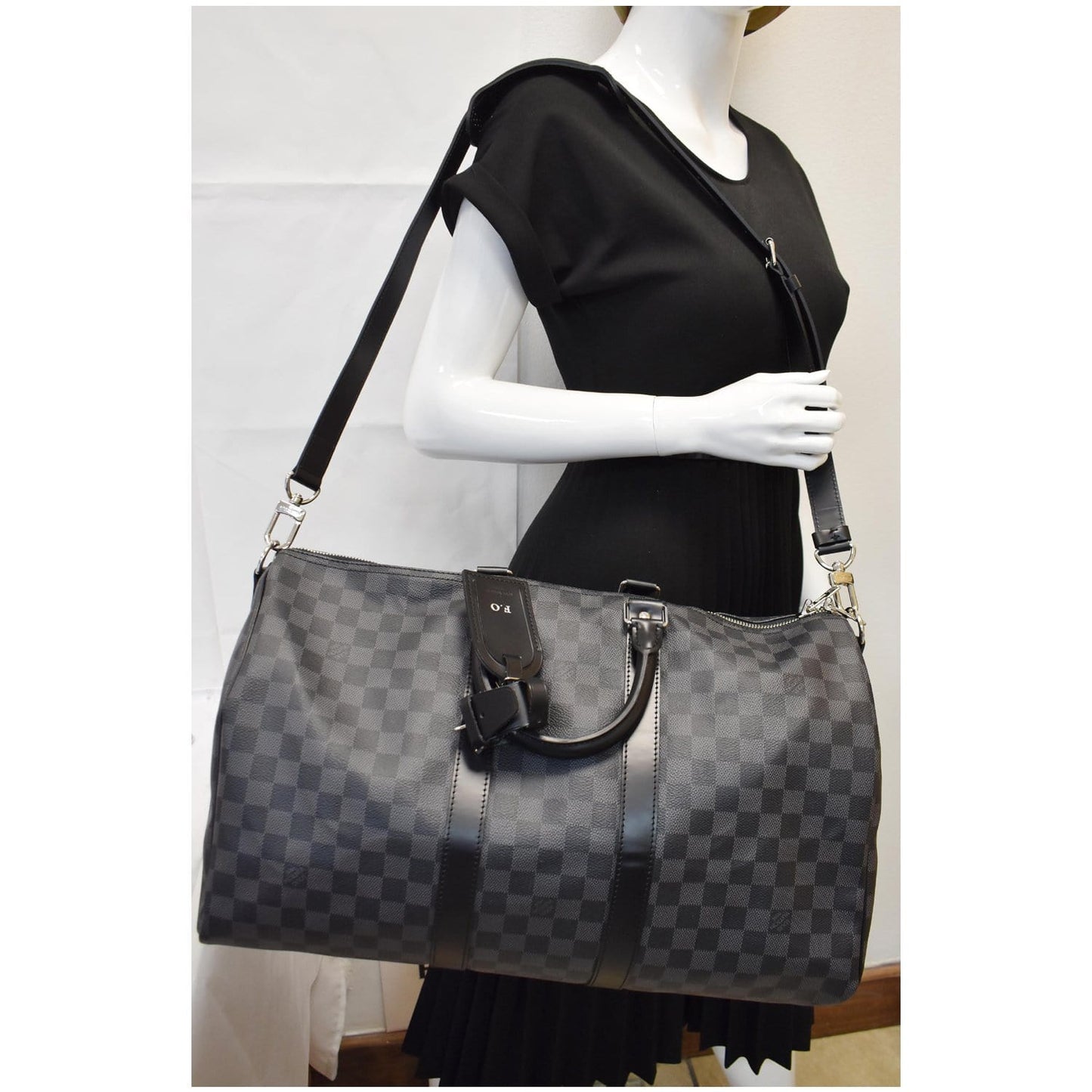 Louis Keepall Damier Graphite Bandouliere Travel Bag Black