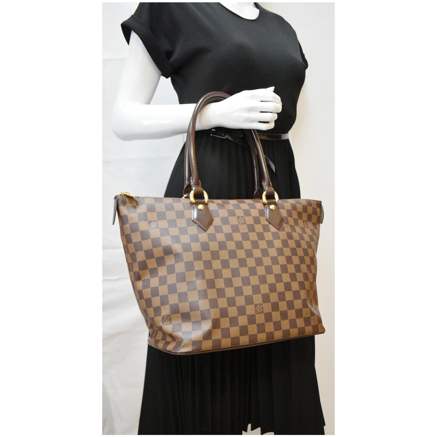 Louis Saleya Mm Damier Ebene Tote Bag Brown
