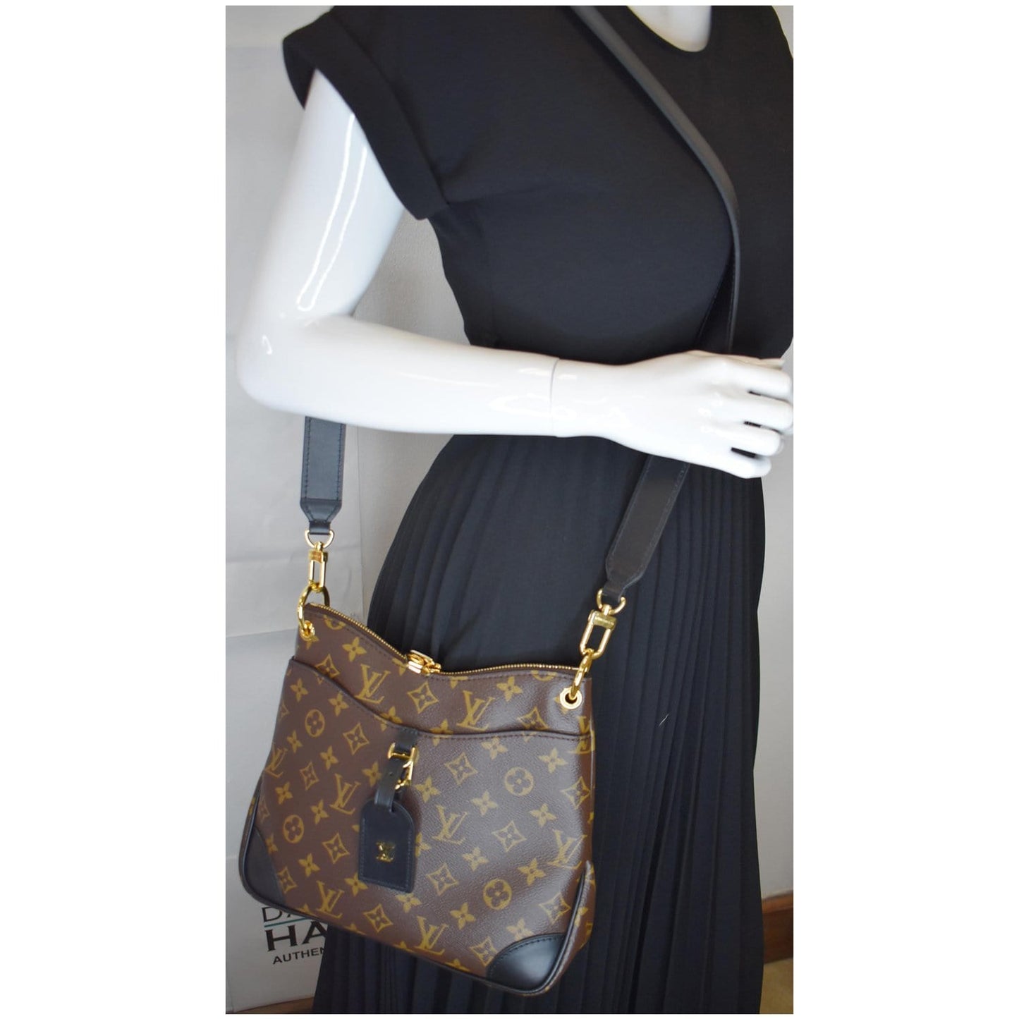 Louis Odeon Pm Nm Shoulder Bag Brown Canvas Monogram