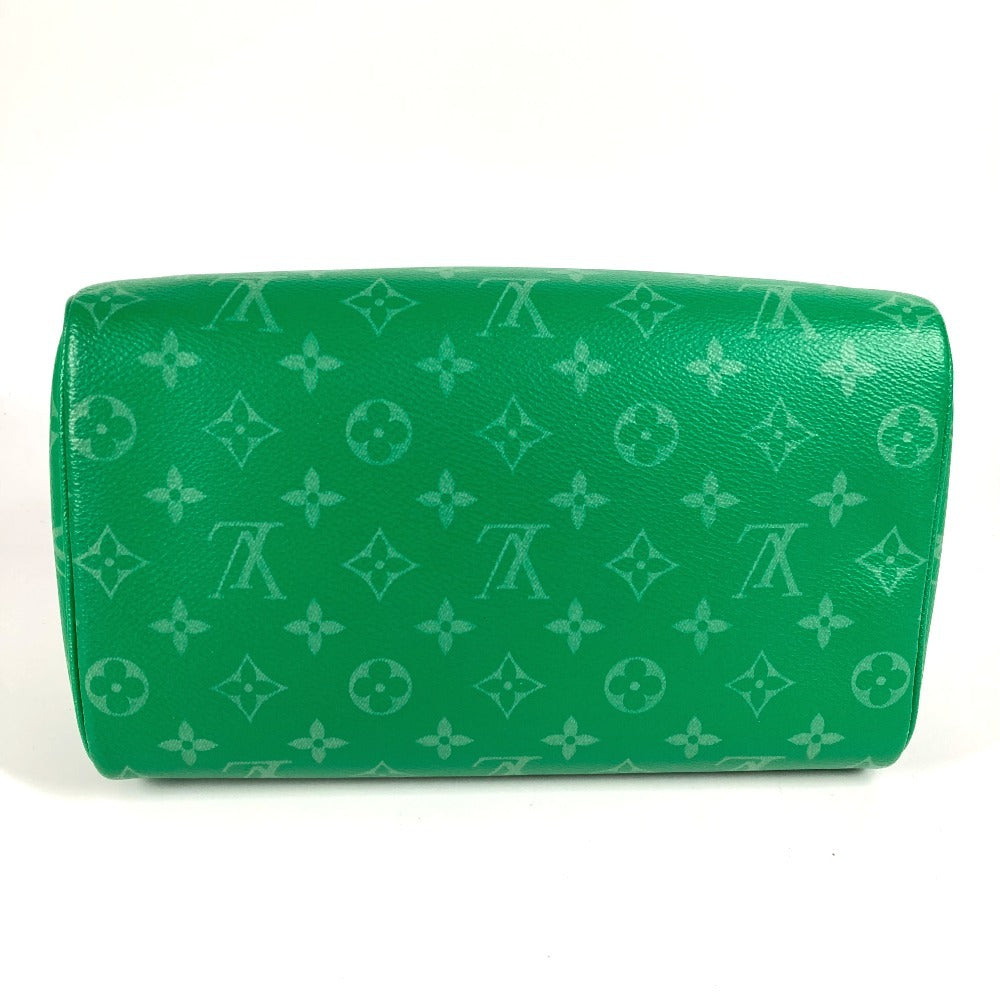 Louis Vuitton business M31013 Taiga Taigalama Dop Monogram Leather Canvas Green Handbag