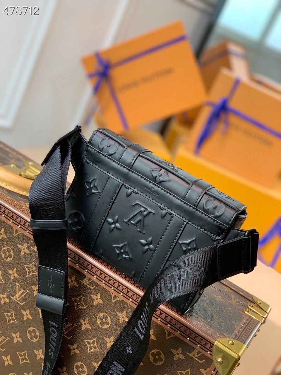 Top Quality Trunk Slingbag Seal For Men Monogram Black Crossbody Bag