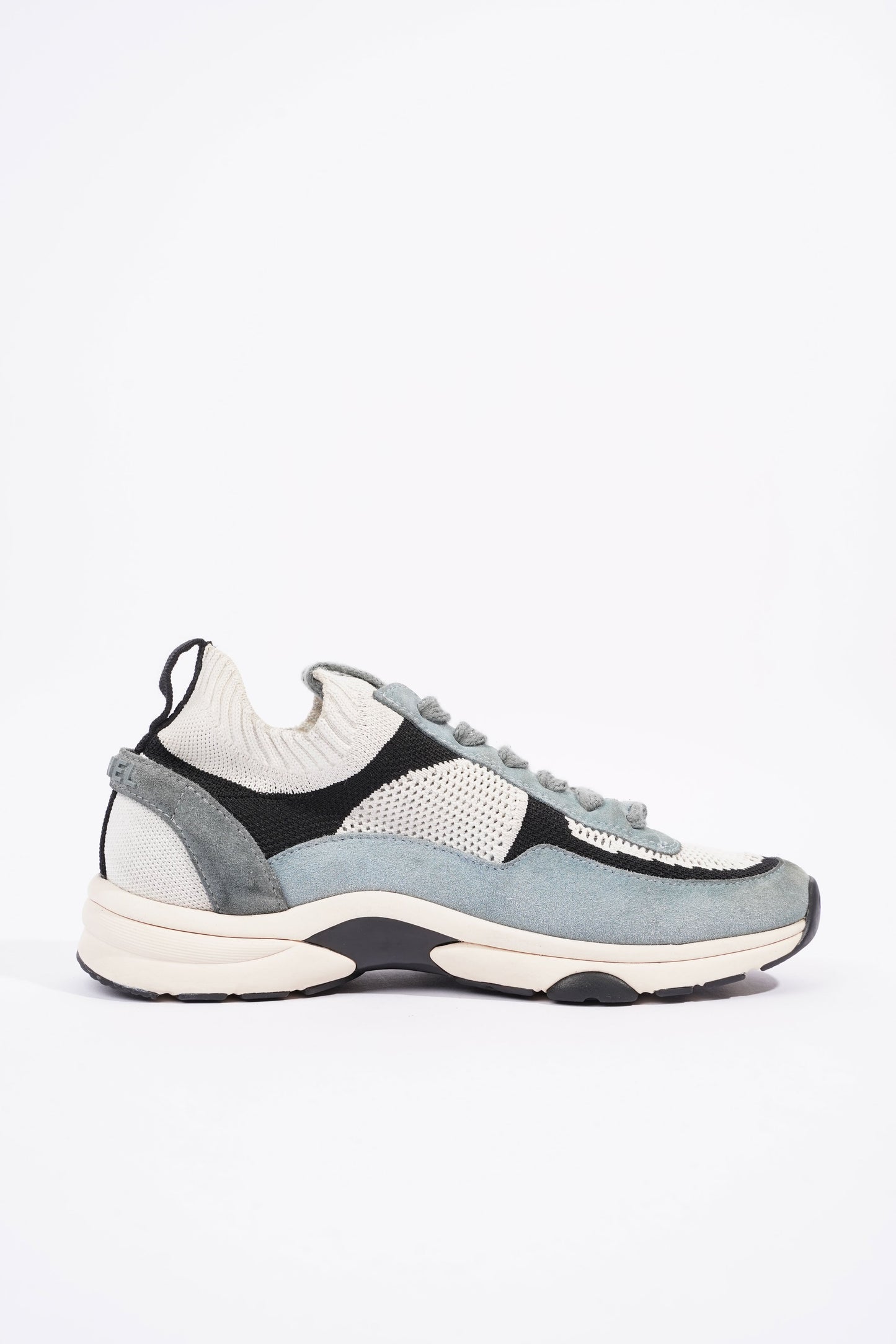 Chanel CC Logo Knit Sneaker White Blue Black Suede EU 38.5 UK 5.5