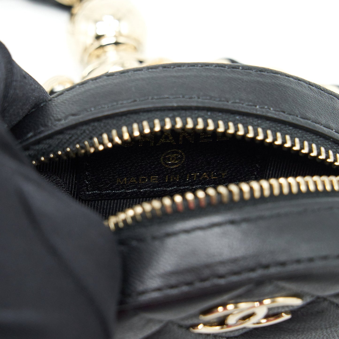 Chanel Round Lambskin LGHW Black Clutch Bag Lghw 1