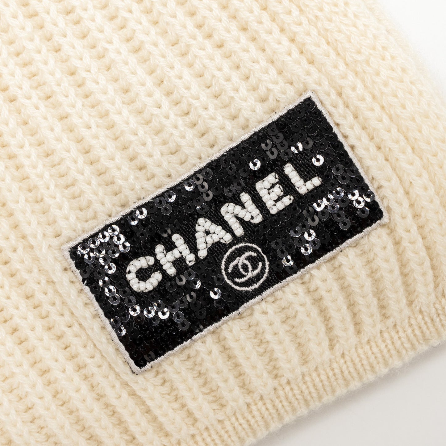 Chanel 23K Letter cashmere scarf Ivory