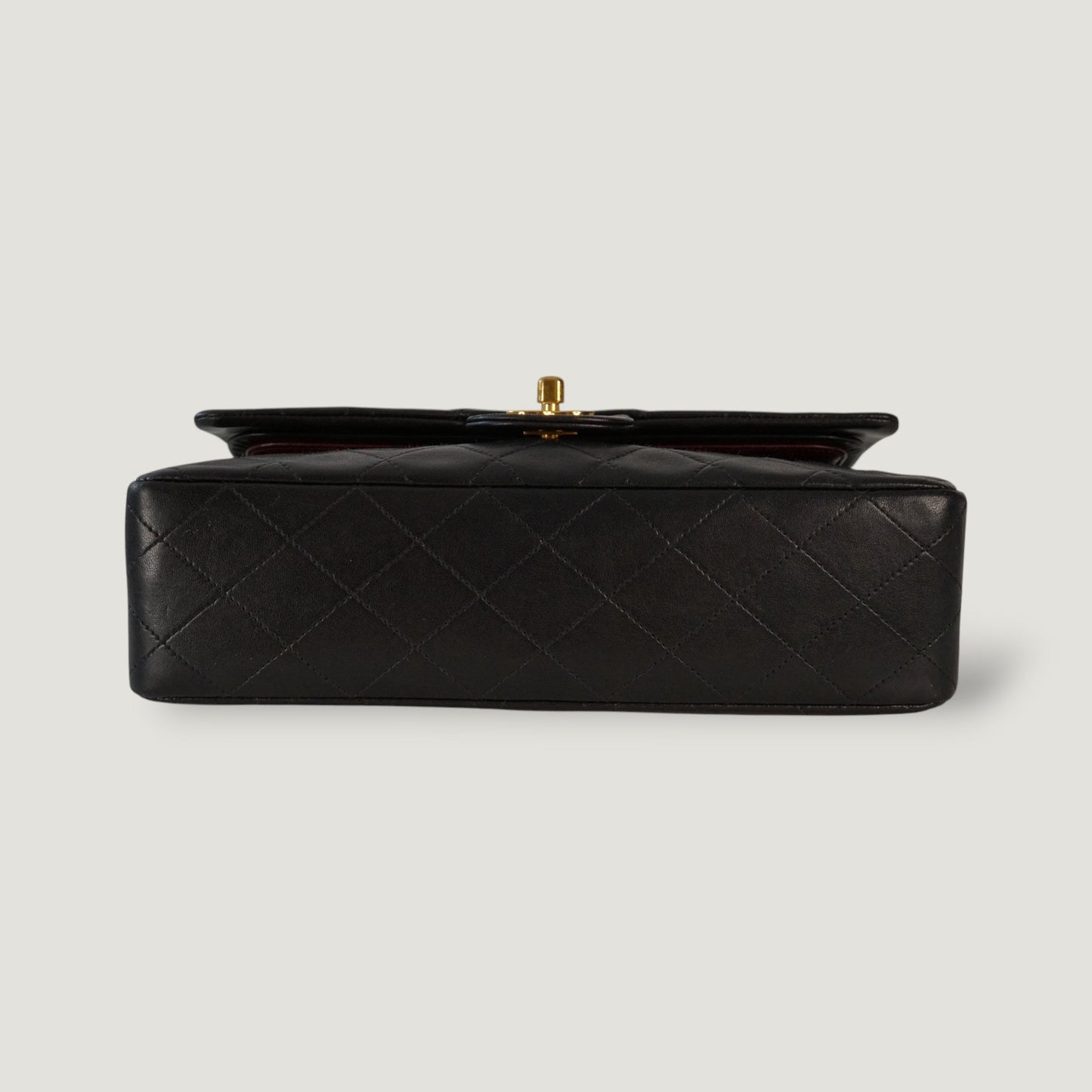 CHANEL CLASSIC MEDIUM BAG
