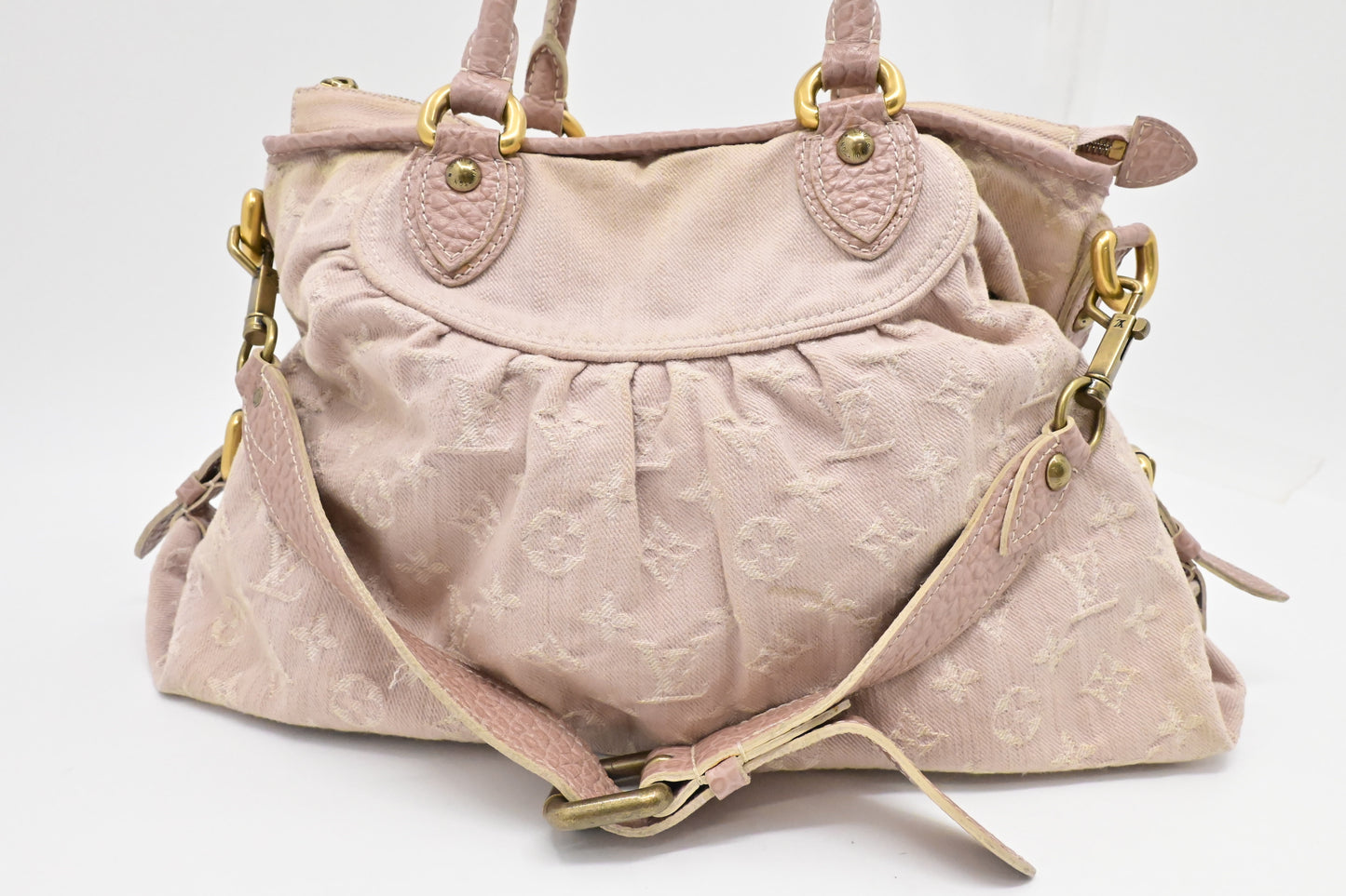 Louis Vuitton Neo Cabby Light Denim Monogram Pink Handbag
