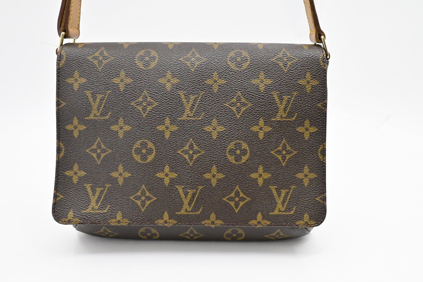 Louis Vuitton M tte Tango Monogram Canvas Handbag