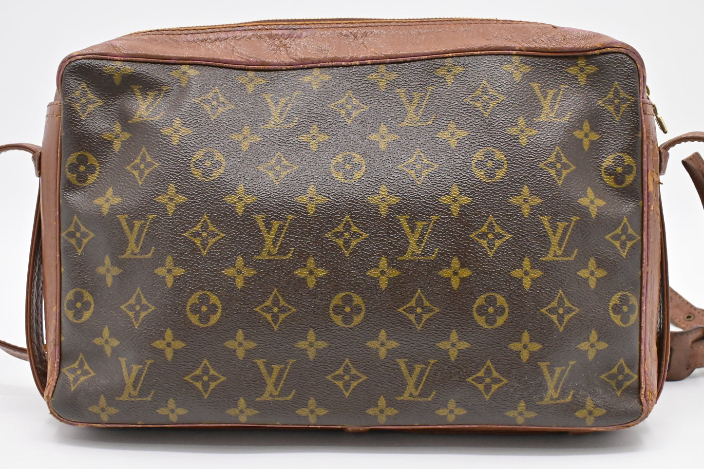 Louis Vuitton Sac Bandouliere Monogram Canvas Handbag