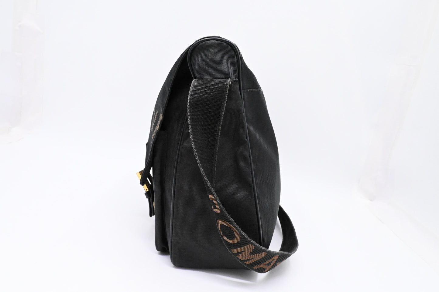 Fendi Messenger Bag In Canvas Black