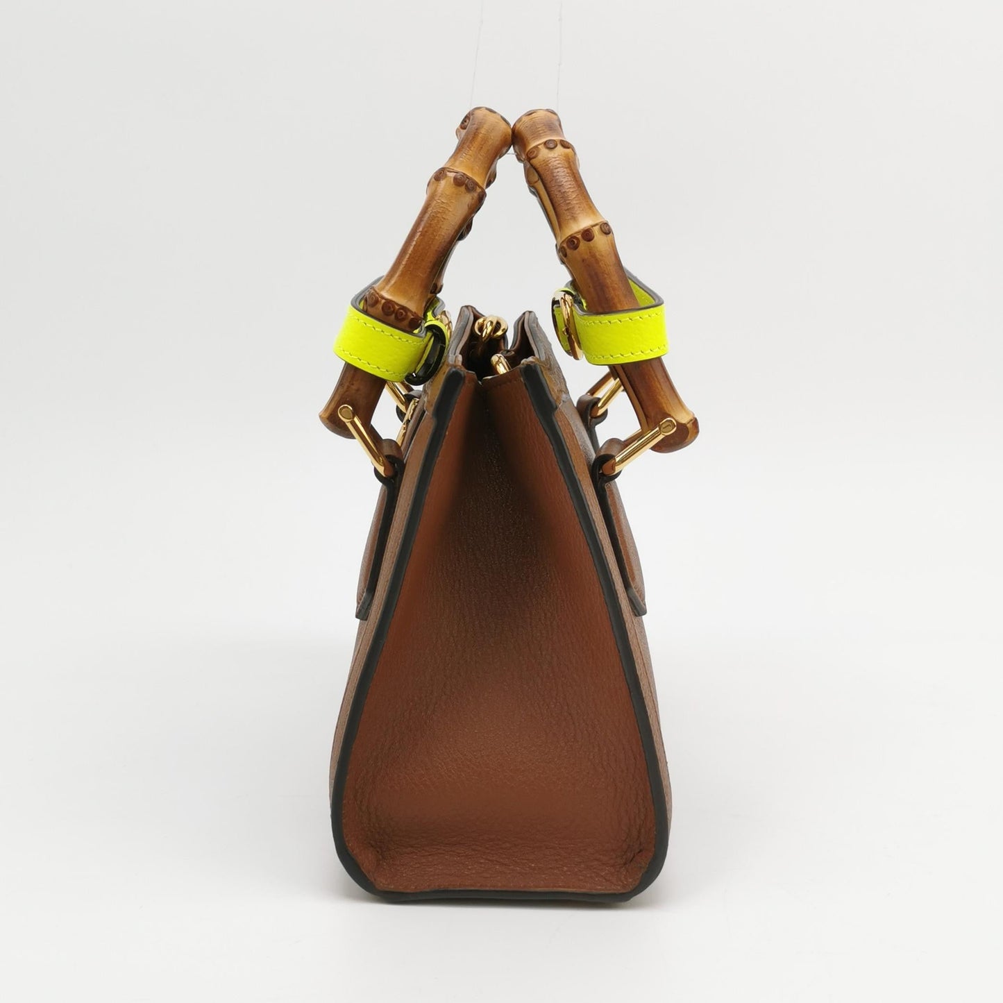 Gucci Diana Bamboo Handle Strap Leather Brown Tan Mini Travel Bag