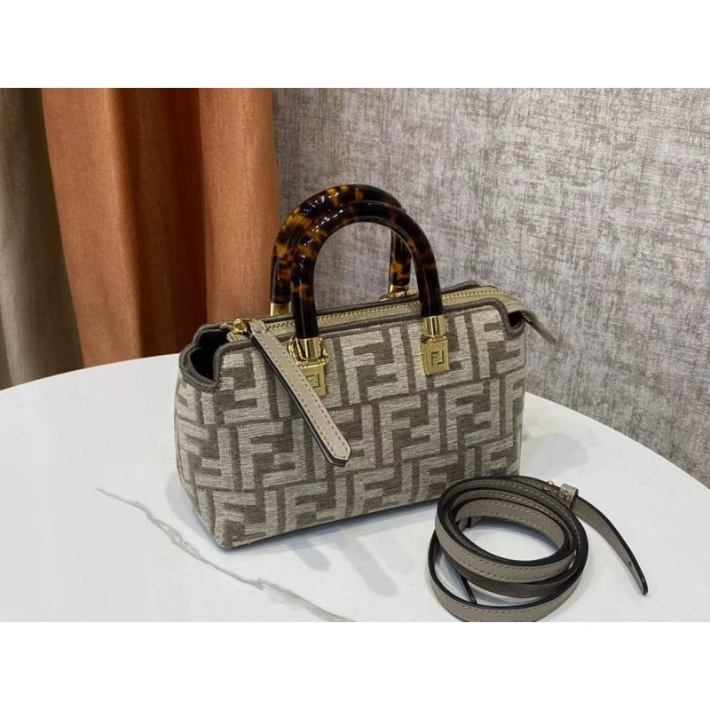 Fendi By The Way Shoulder Bag Shoulder Bag Bgmp1060
