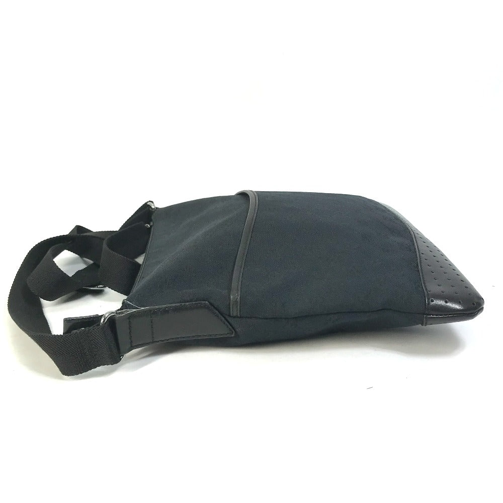 Gucci GG Canvas Black Shoulder Bag G 54