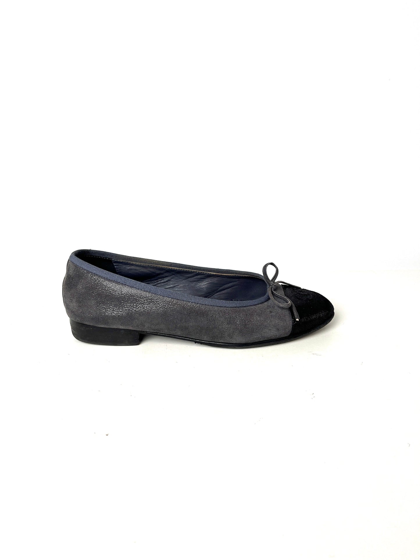 Chanel Black Dark Gray Cc Logo Ballerina Leather Flats 37, 6.5 Women Shoes