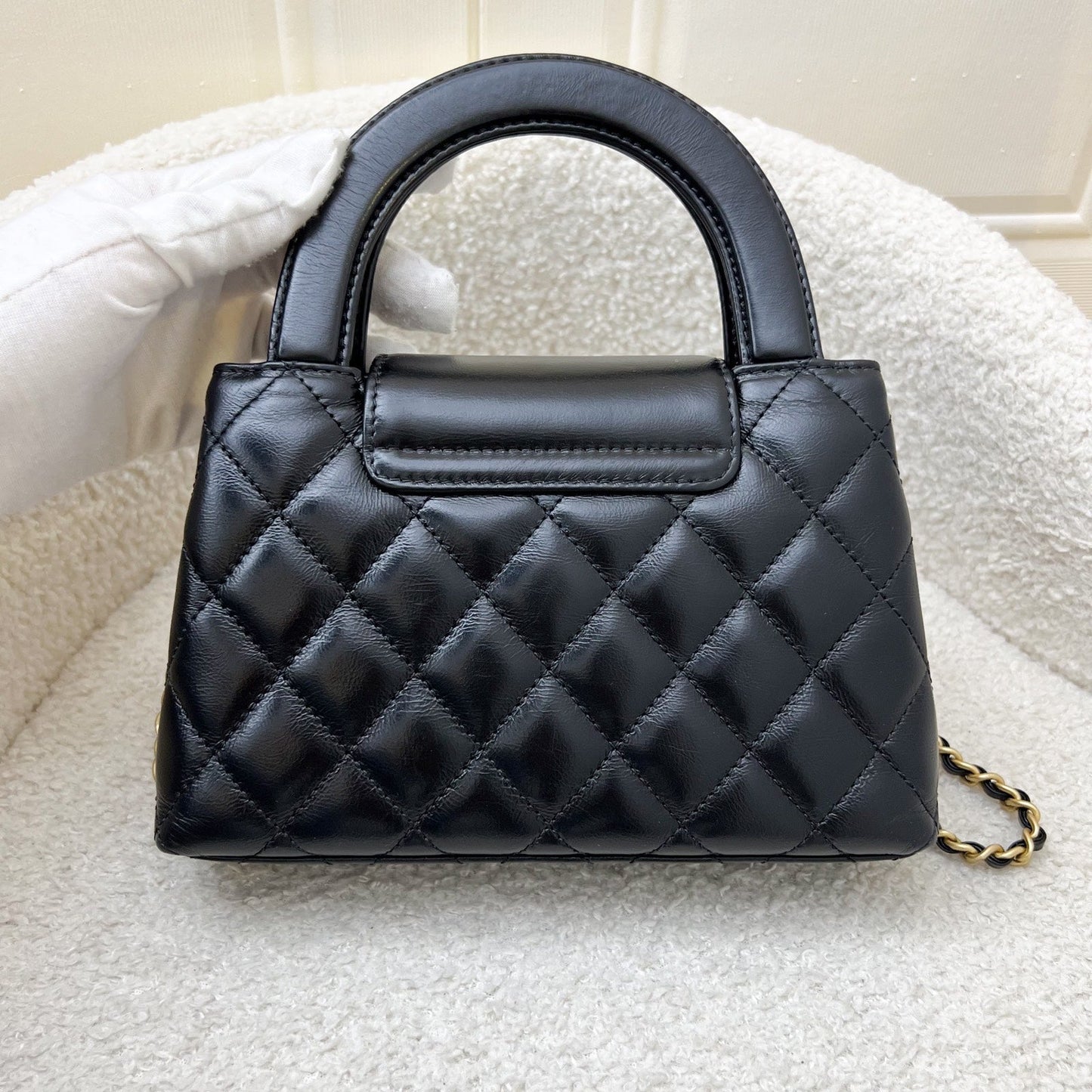 Chanel Mini / Small Kelly Bag in 24A Black Shiny Distressed Calfskin and Aghw ( )