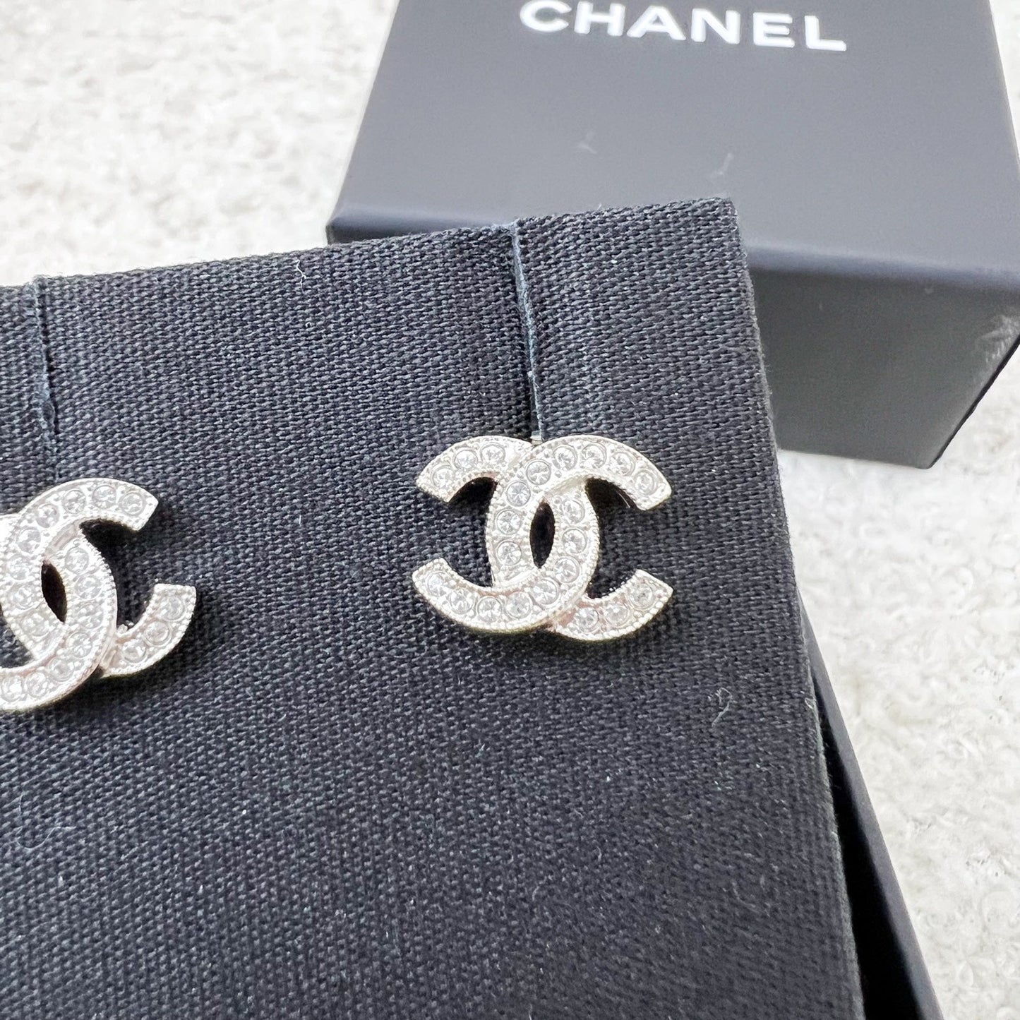 Chanel Classic CC Logo Small Earrings with Crystals in Shw ( )