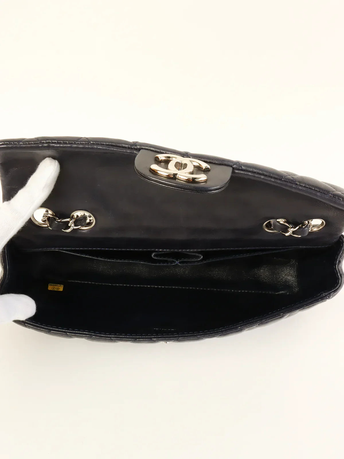 Chanel Around Made East West Classic New Chain Bag Navy