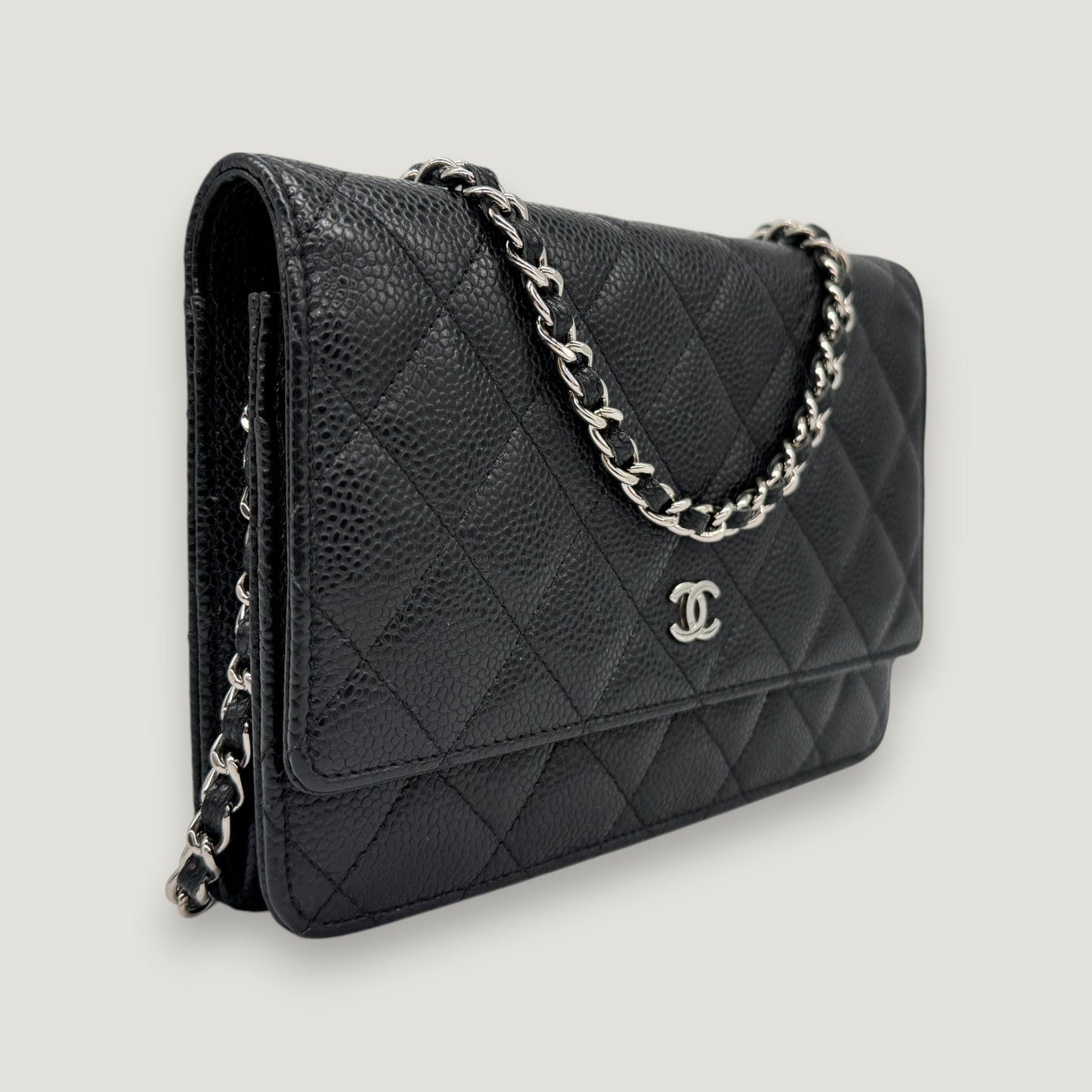 CHANEL WALLET ON CHAIN