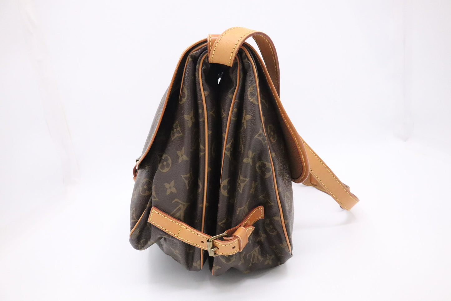 Louis Vuitton Saumur 35 Monogram Canvas Handbag