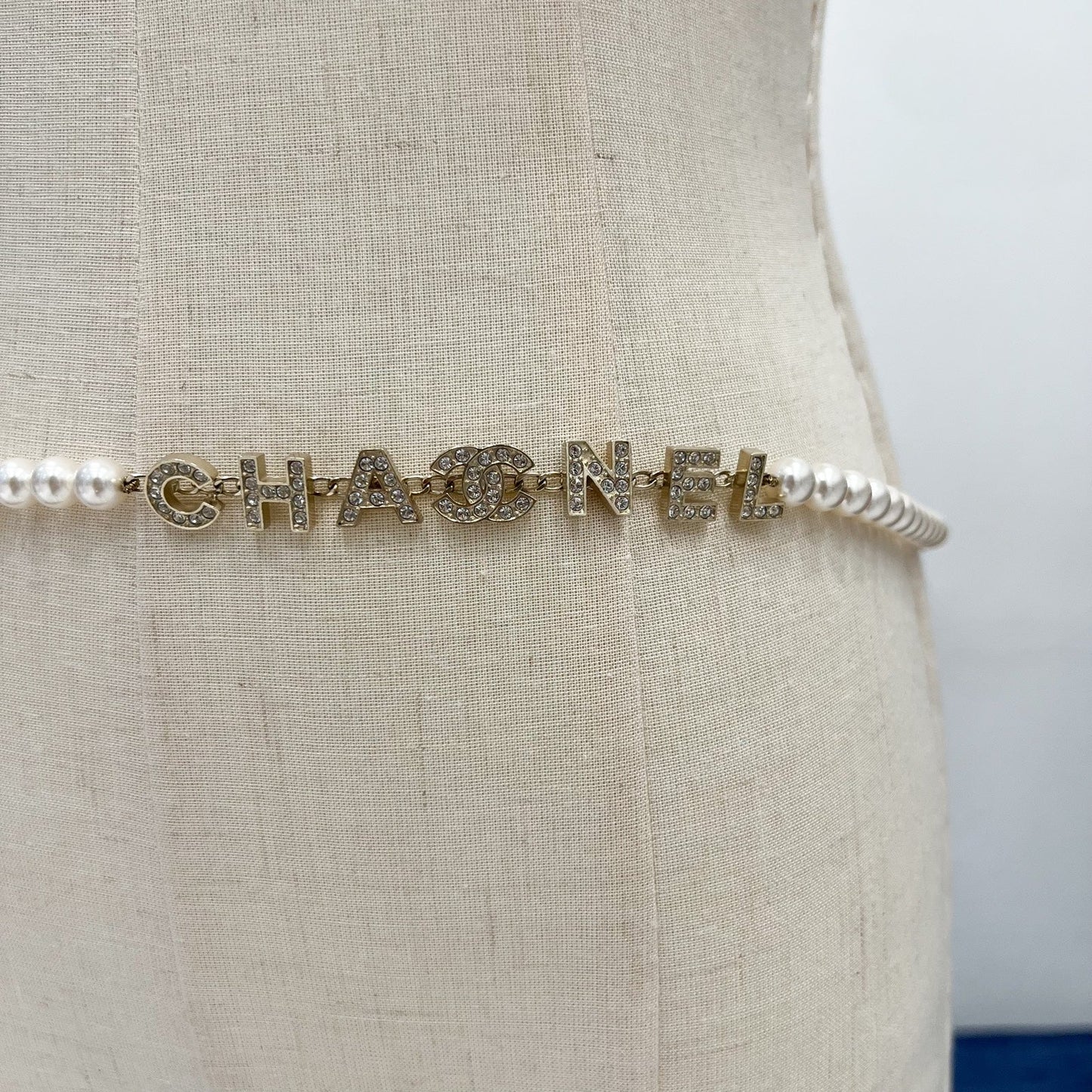 Chanel 20B Pearl Waist Belt with CHANEL Logo, Diamantes and LGHW