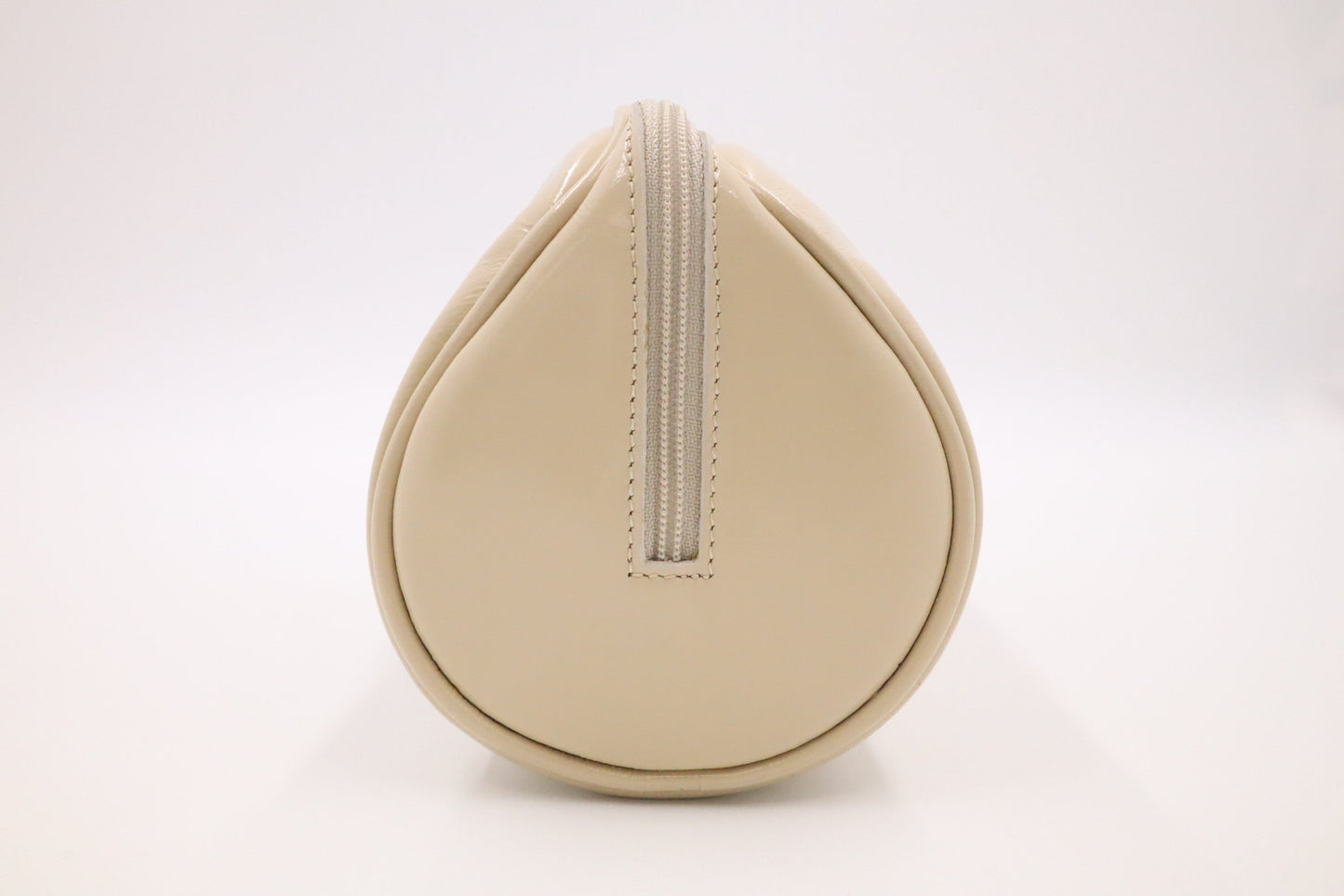 Gucci Cosmetic Pouch Leather Patent Beige Handbag