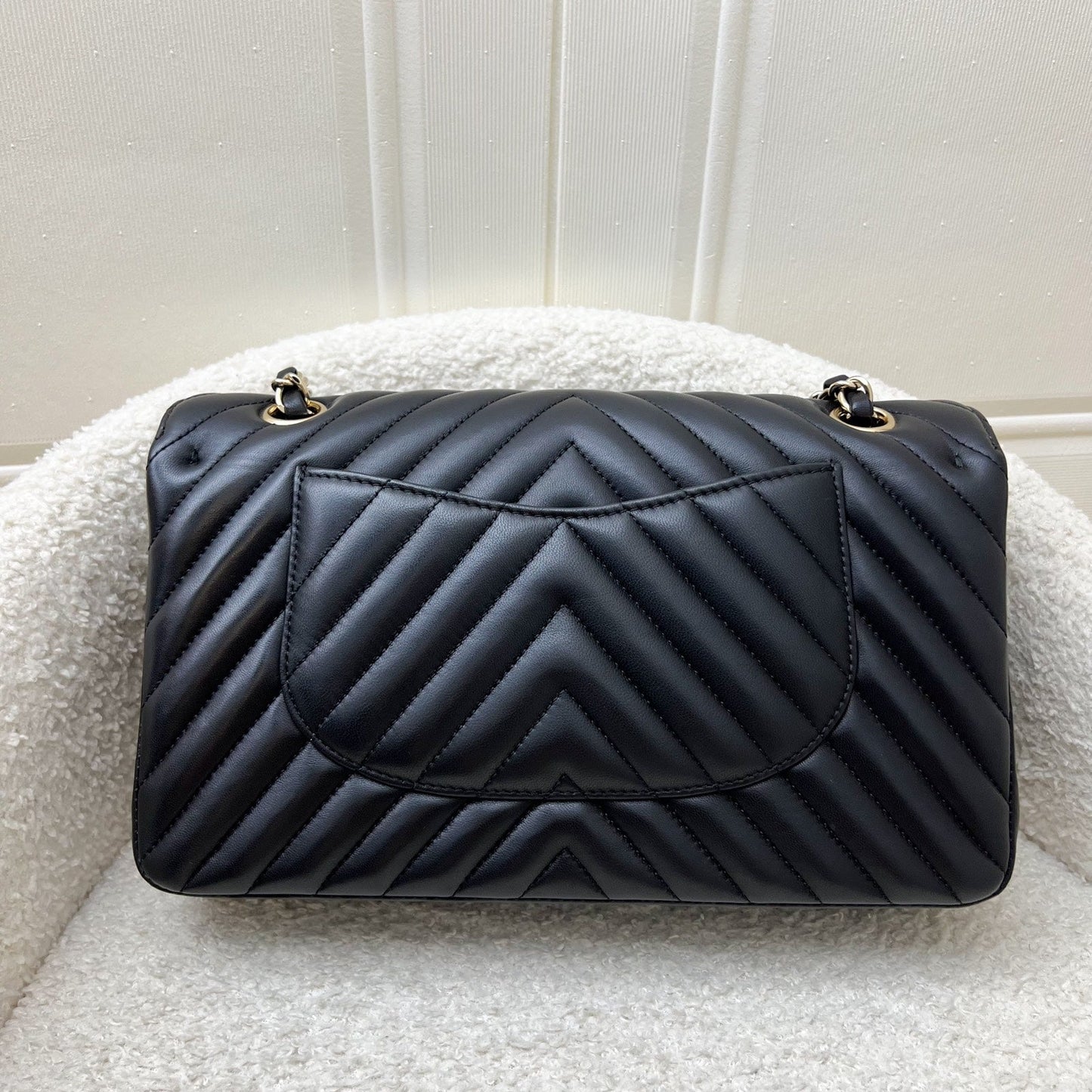 Chanel Medium Classic Flap Cf In Chevron Quilted Black Lambskin And Lghw Bag