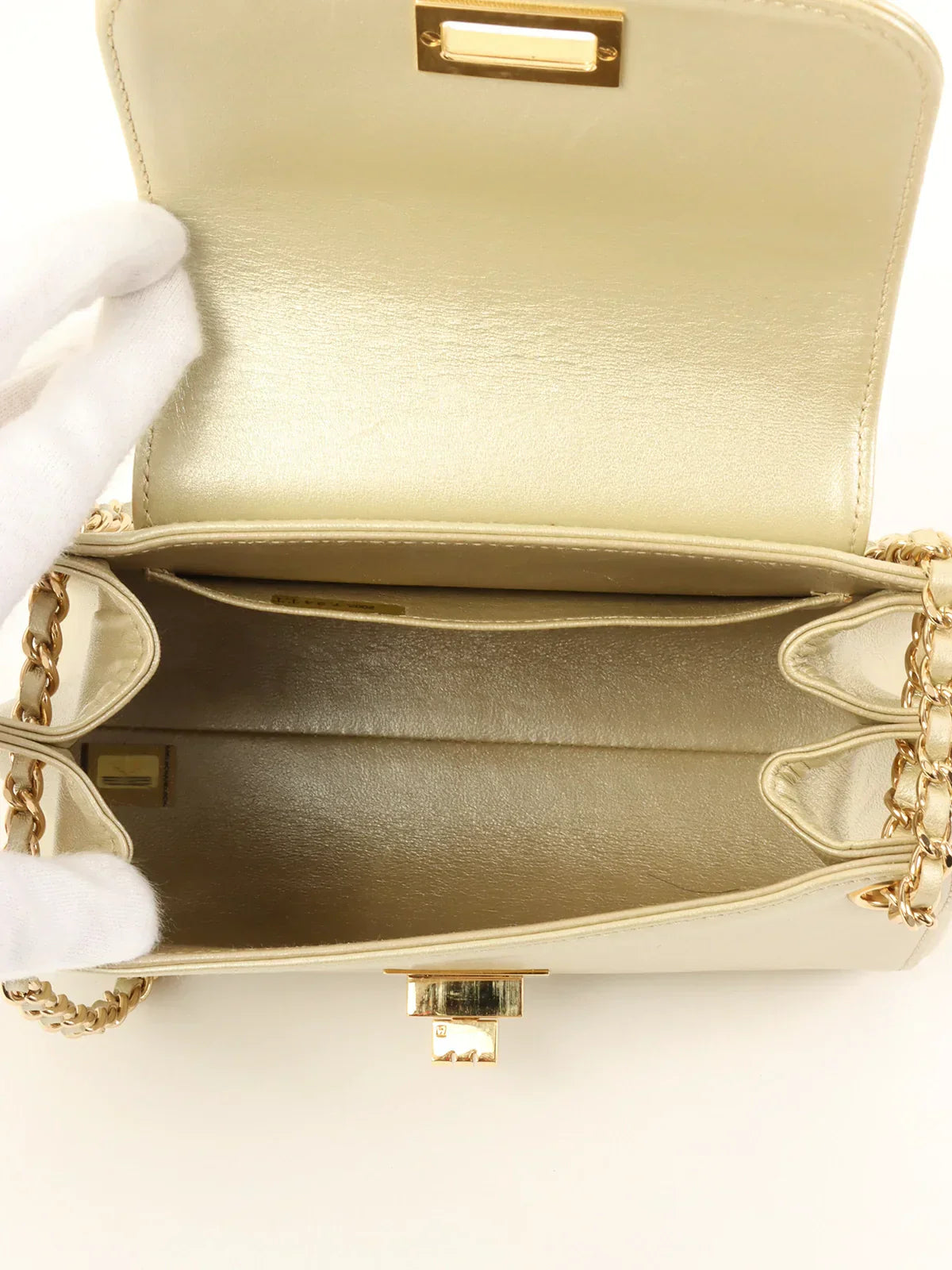 Chanel Around Made Chocolate Bar . Mini Chain Bag Champagne Gold