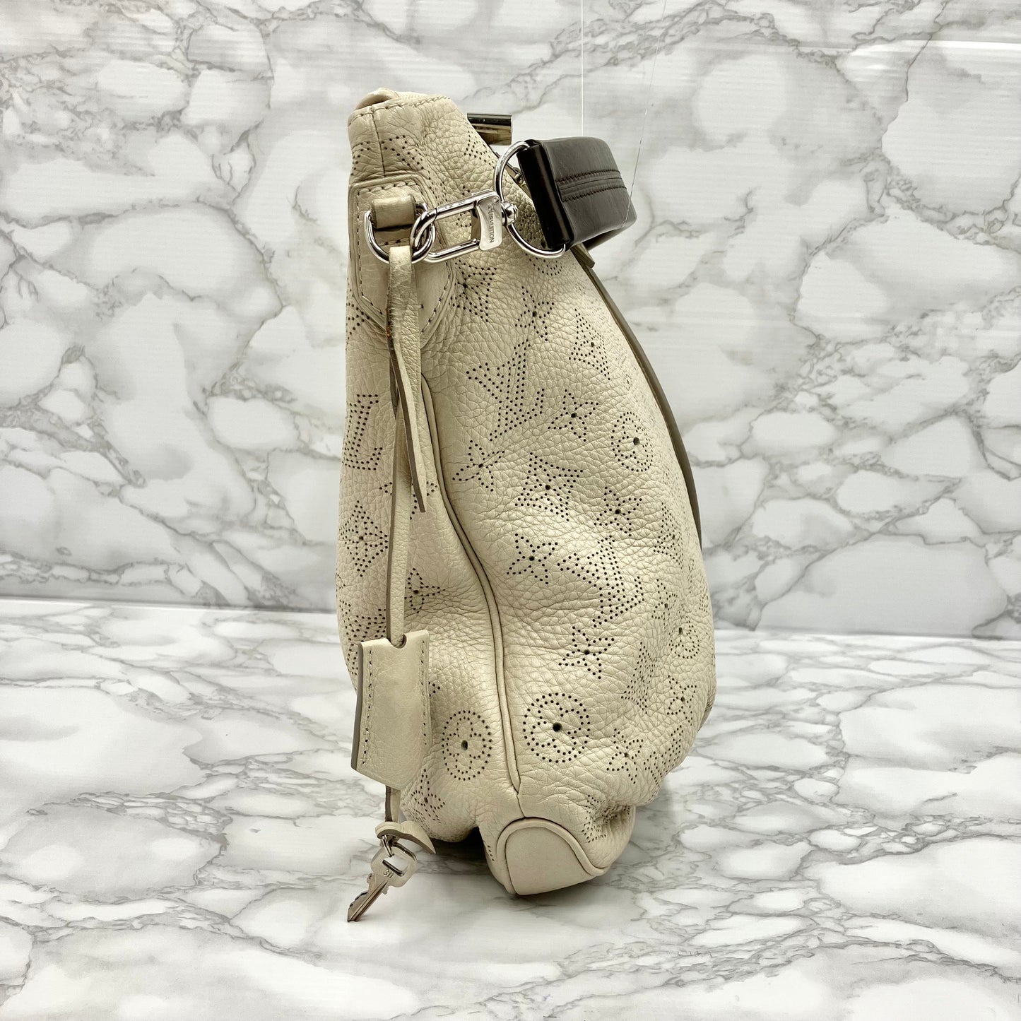 Louis Vuitton Mahina Selene PM