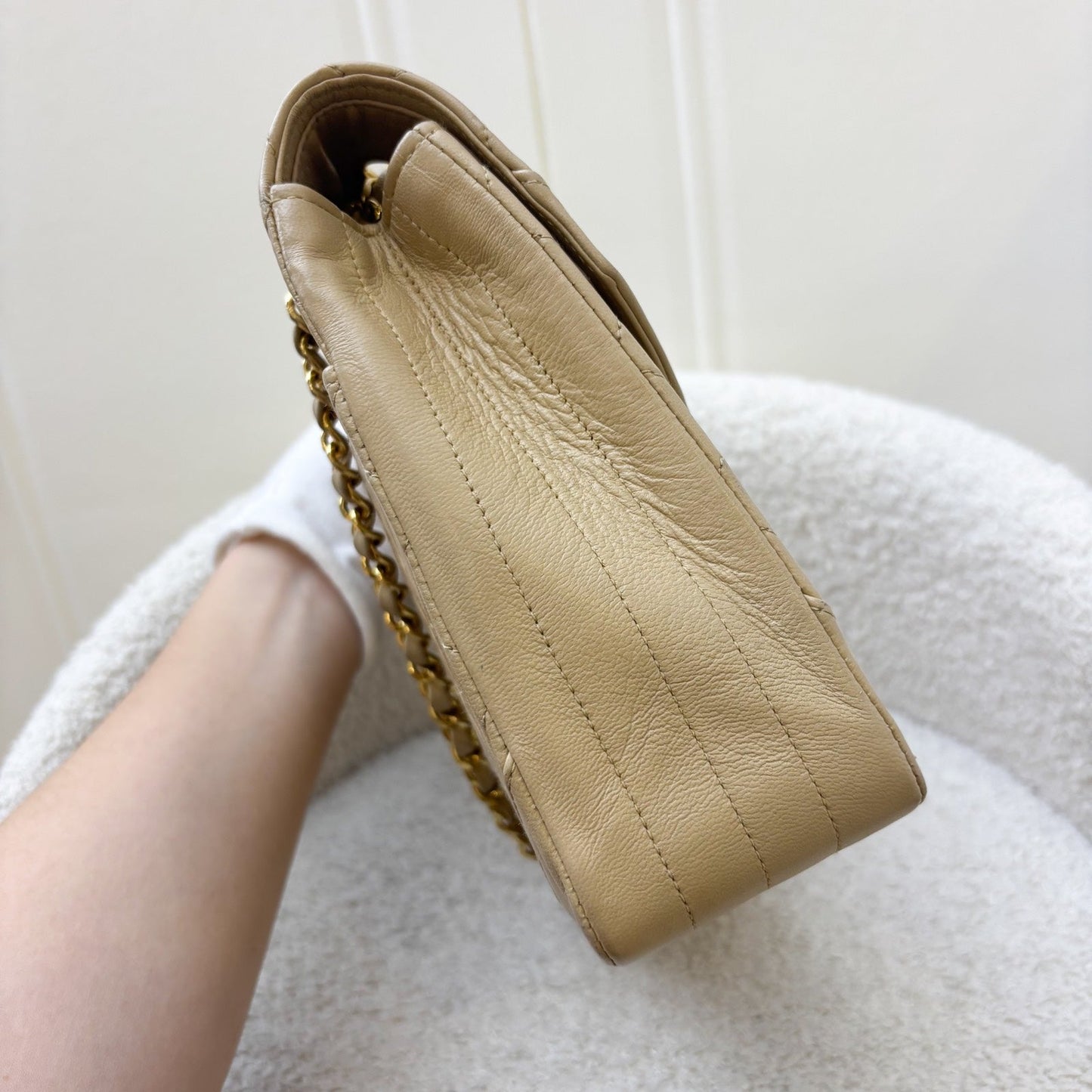 Chanel Flap in Beige Lambskin and GHW
