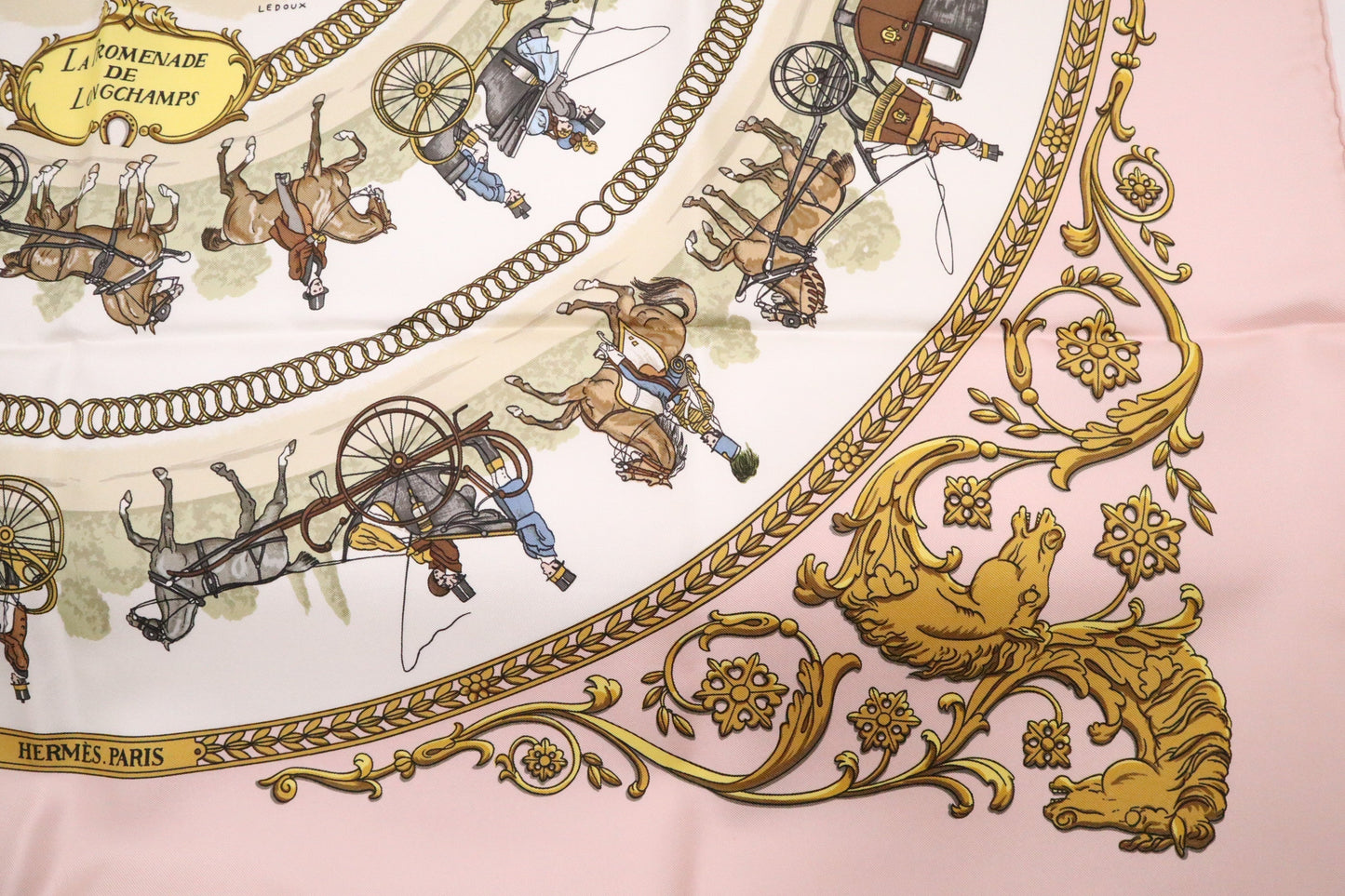 Hermes "La Promenade De Longchamps" Carre In Silk Pink Travel Bag