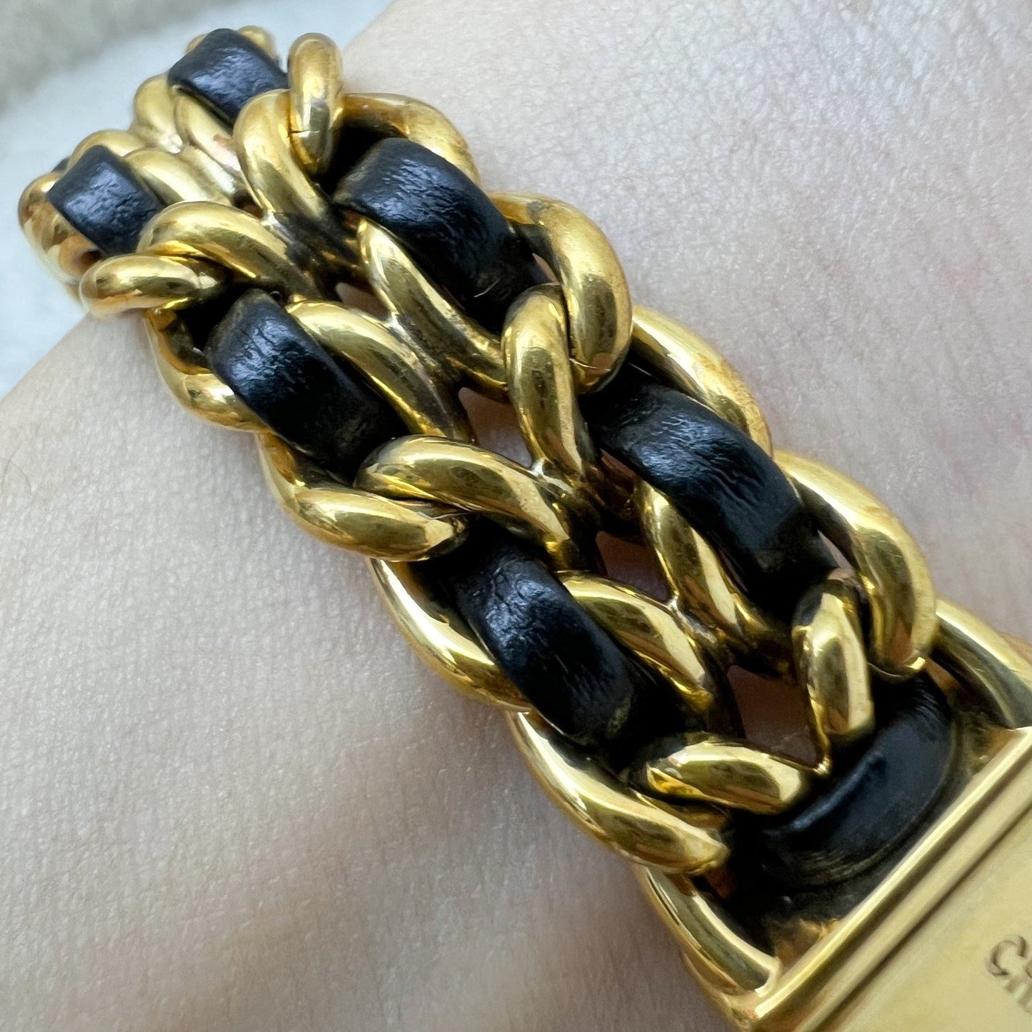 Chanel Premiere Watch in 24K Gold Plated HW and Black Leather Size M