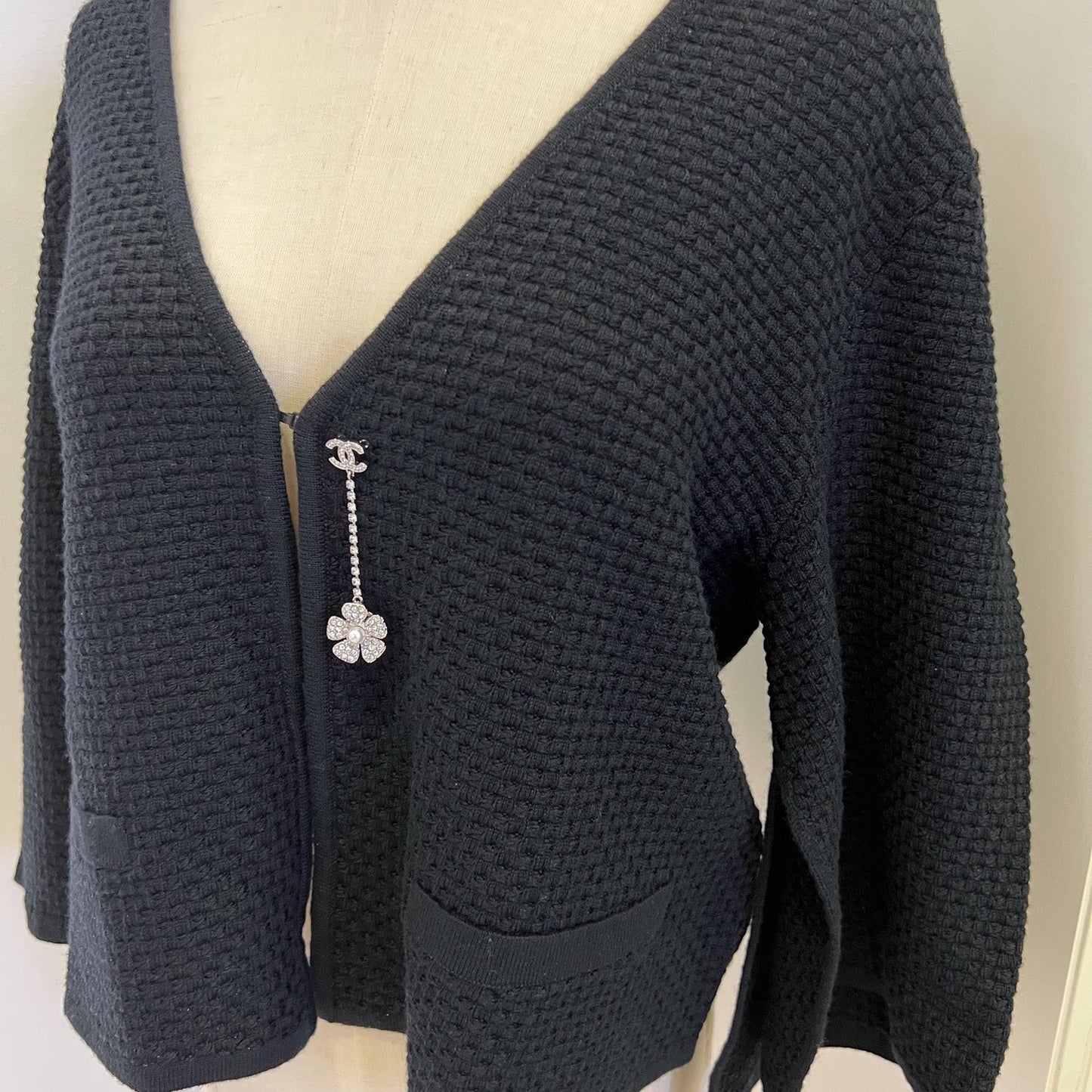 Chanel 25P Cape Cardigan In Black Viscose And Cashmere Sz 38 ( ) Bag