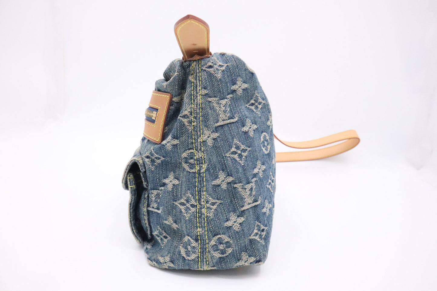 Louis Vuitton Baggy PM Denim Monogram Handbag