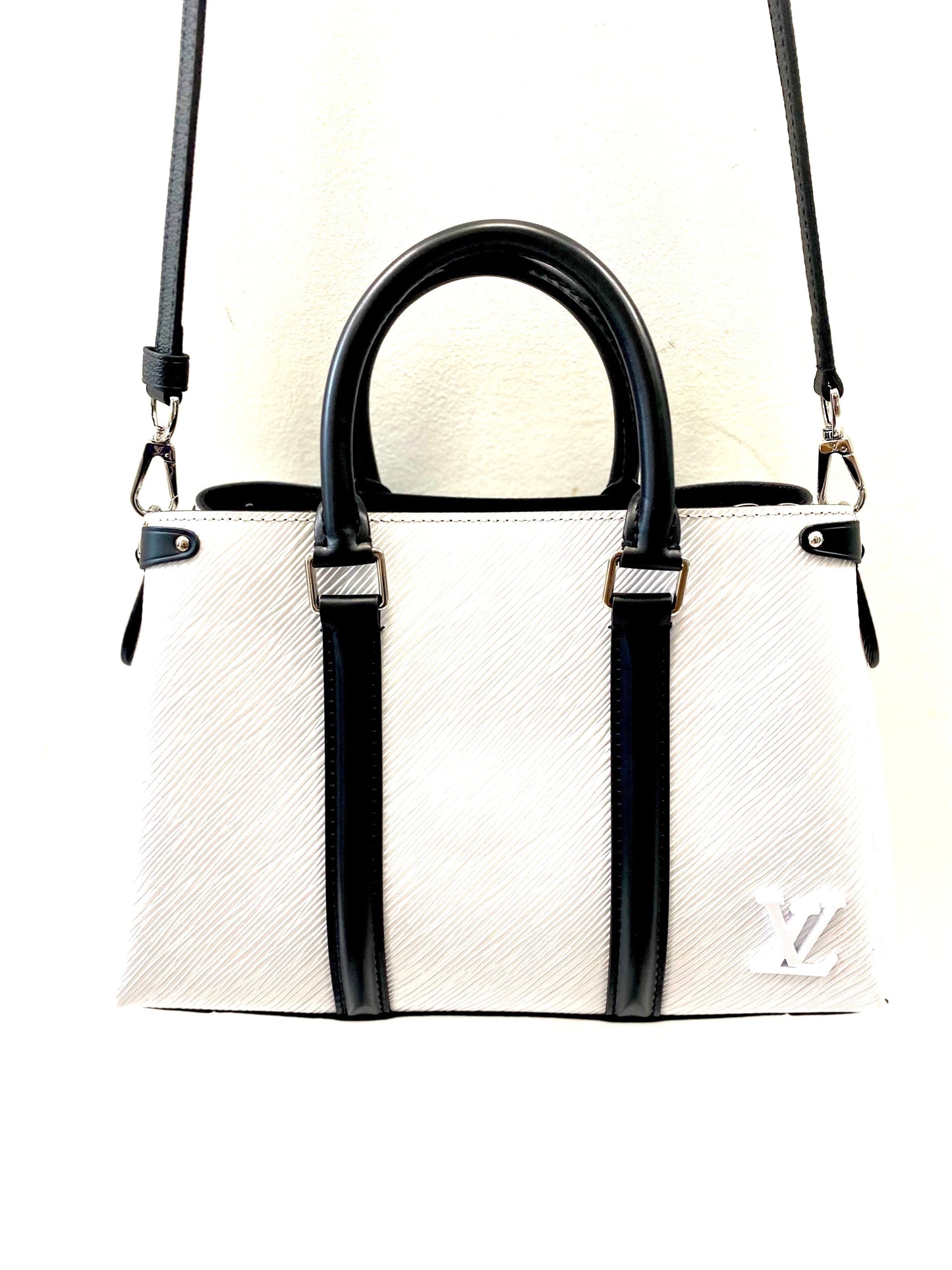 Louis Vuitton SOUFFLOT BB -OPTIC Epi Black White Handbag