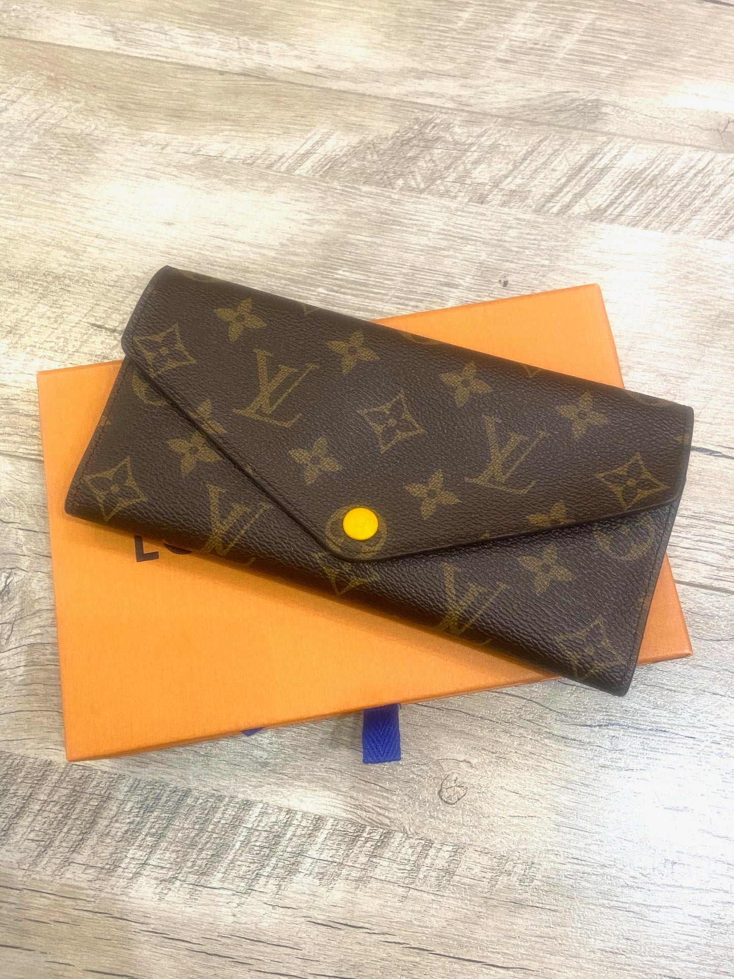 Louis Vuitton MIMOSA Monogram Wallet Case