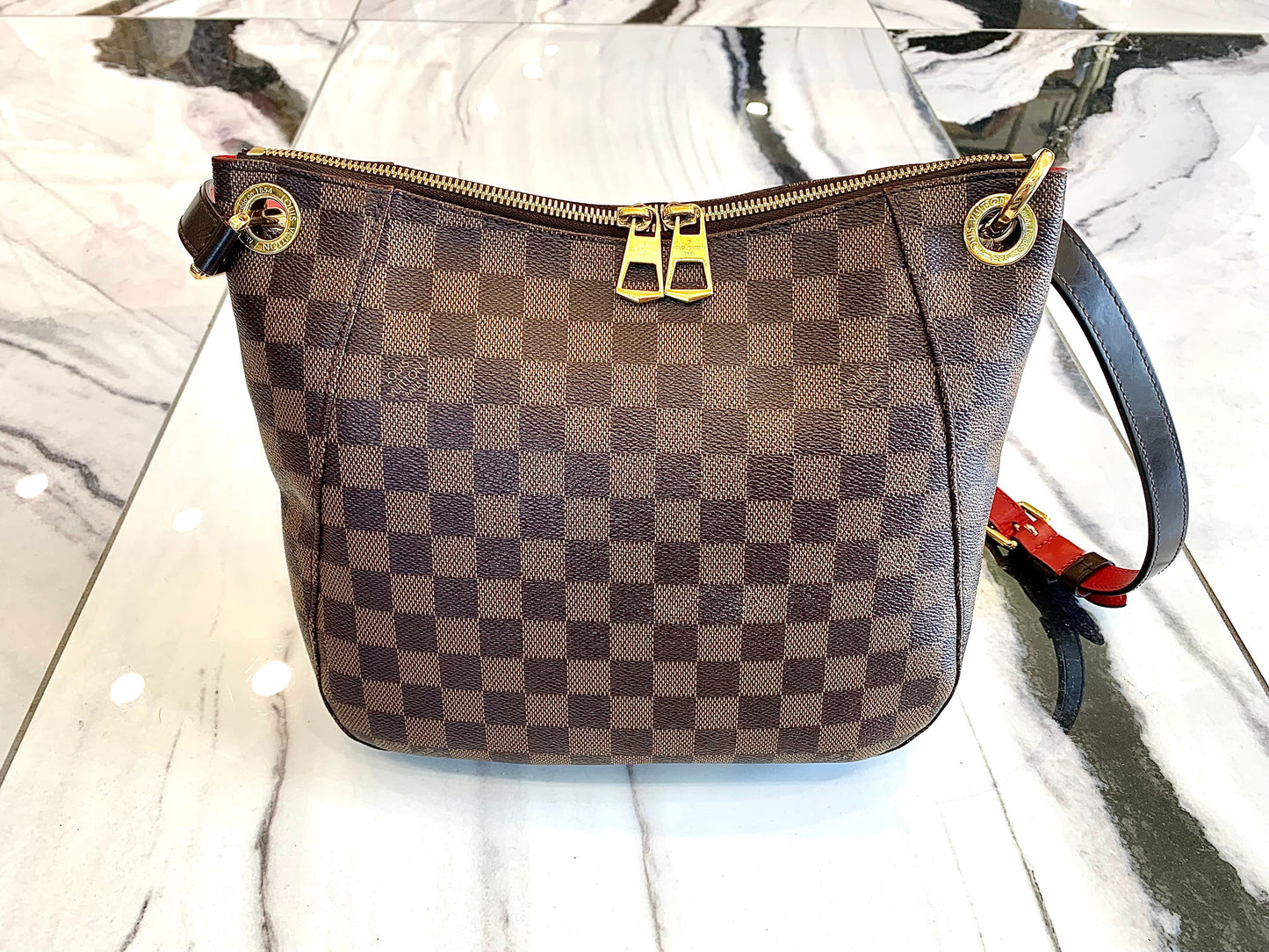 Louis Vuitton EBENE SOUTH BANK BESACE Damier Handbag