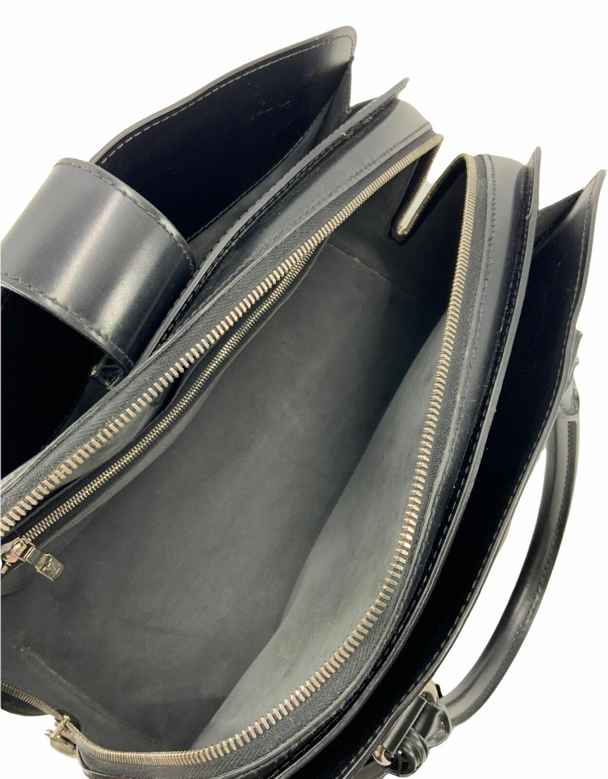 Louis Vuitton PONT- NEUF GM Epi Leather Handbag
