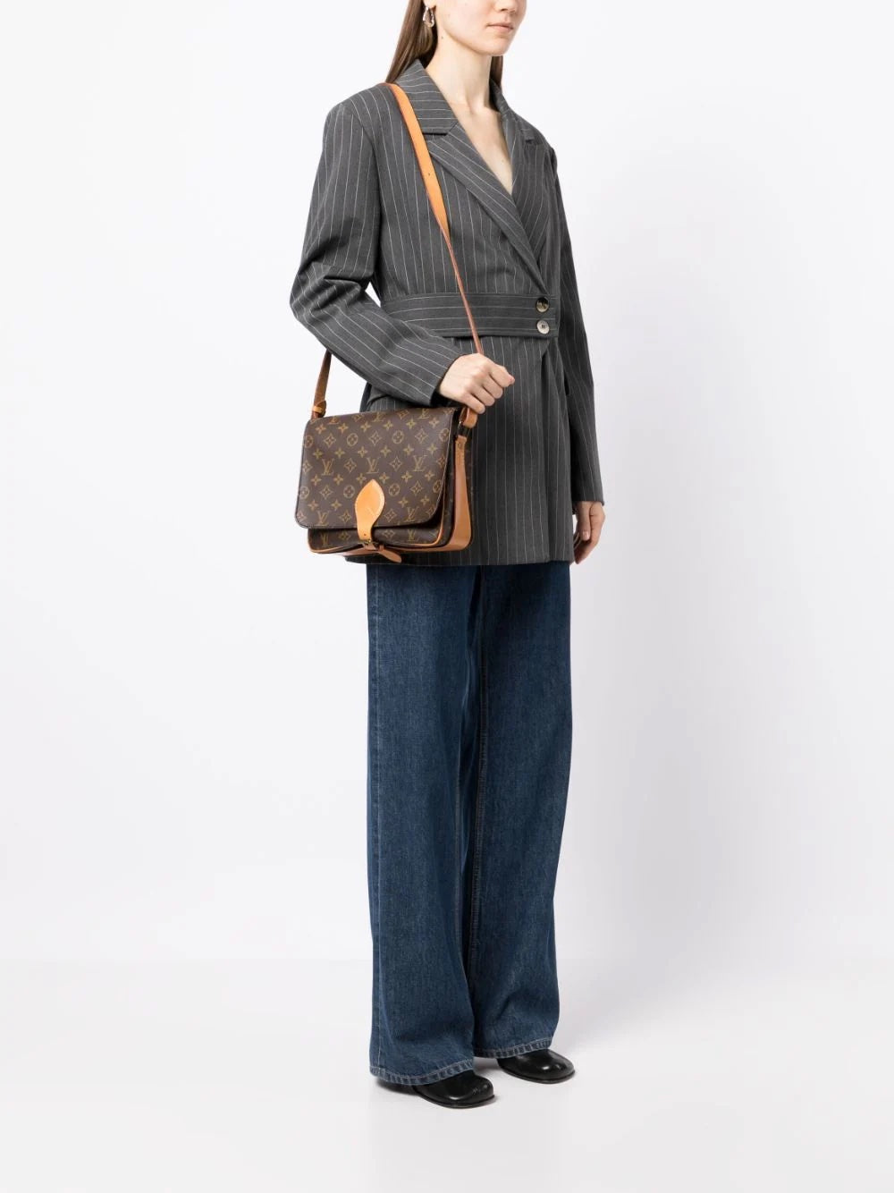 Louis Vuitton GM Monogram Shoulder Bag Shoulder Bag