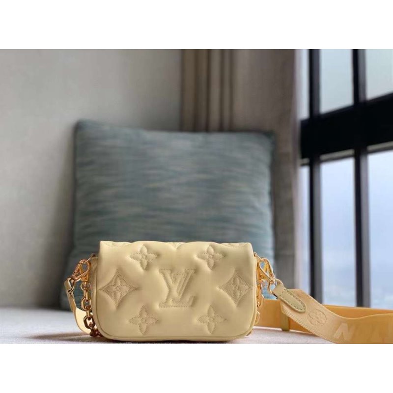 Louis Vuitton Shoulder Bag Bag Bg02867