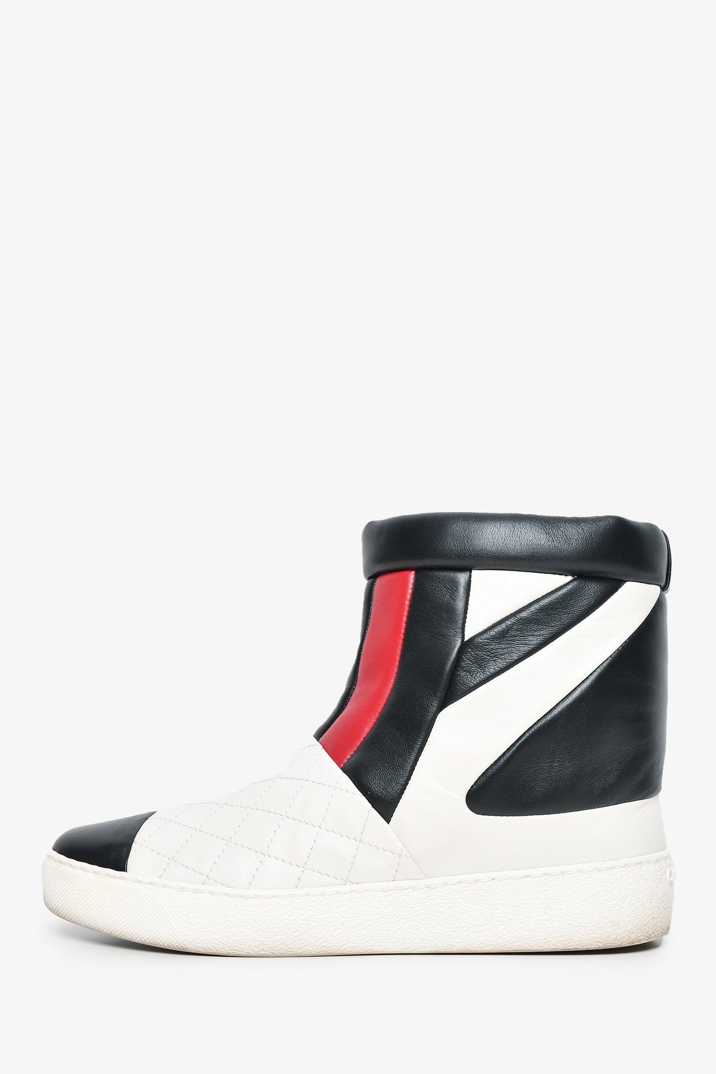 Chanel White/Black/Red Leather Quilted Ankle Boots Size 37