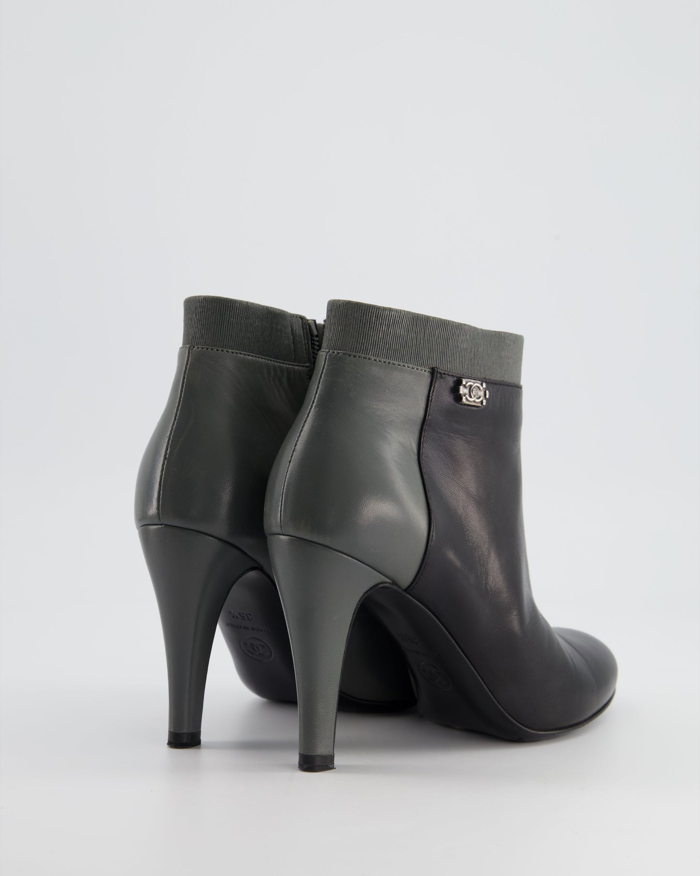 Chanel Black,grey Leather Heel Ankle Boots with CC Logo Size Eu 35.5 for Women