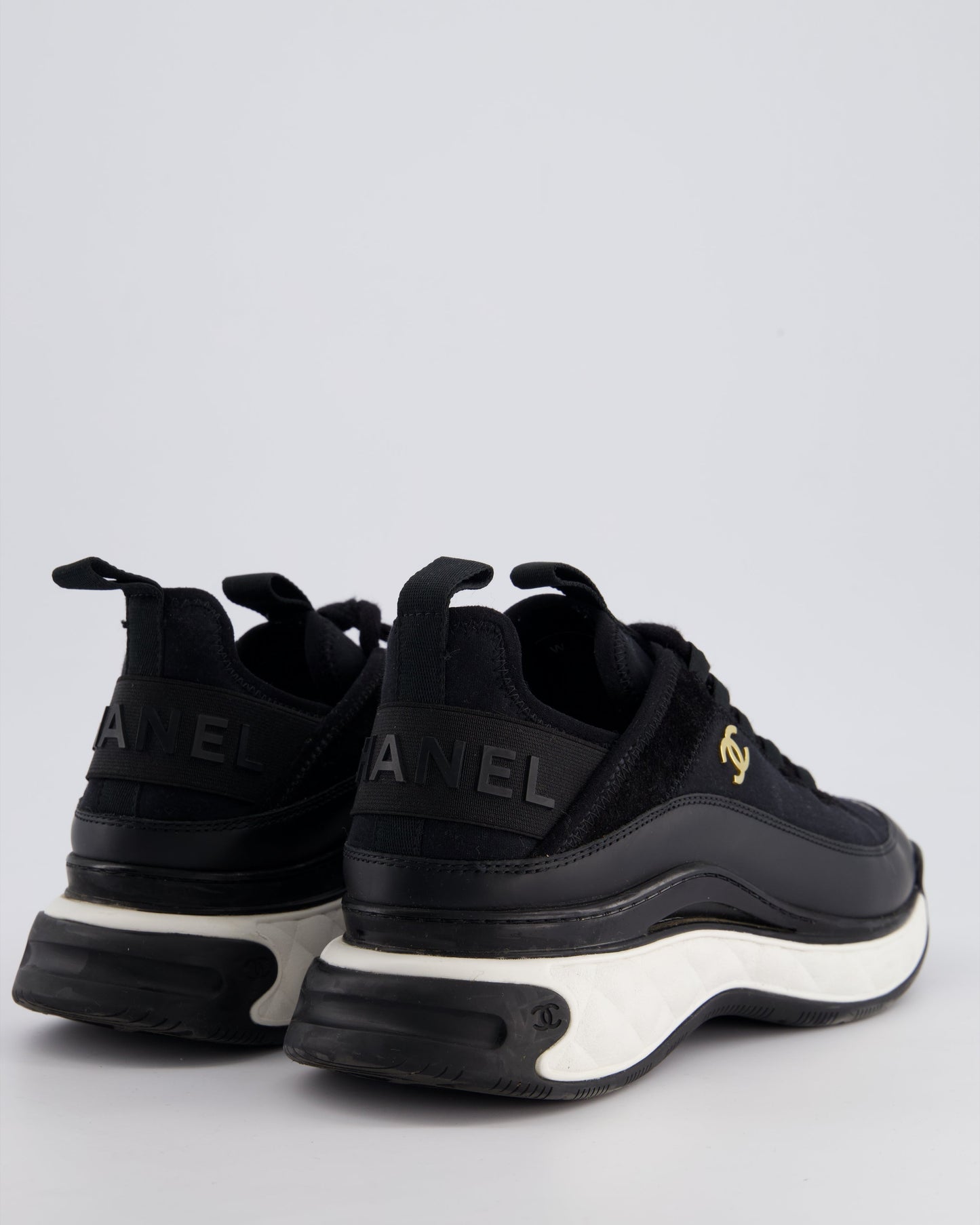 Chanel Black Fabric And Leather Trainers With White Soles And Gold Cc Logo Size Eu 38.5 Women Shoes