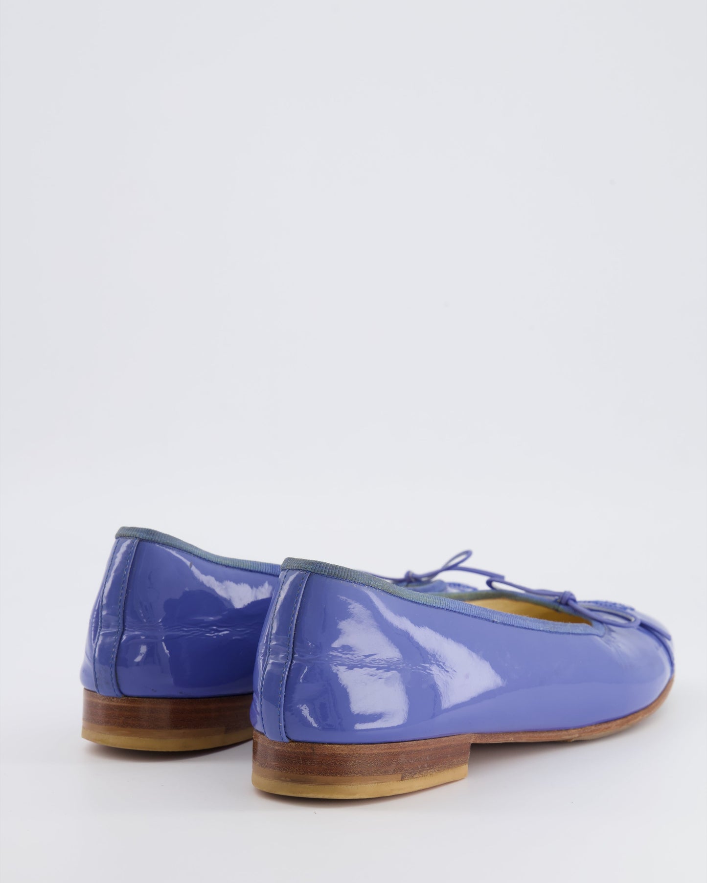 Chanel Blue Patent Leather Ballerina Flats with CC Logo Detail Size Eu 40C for Women