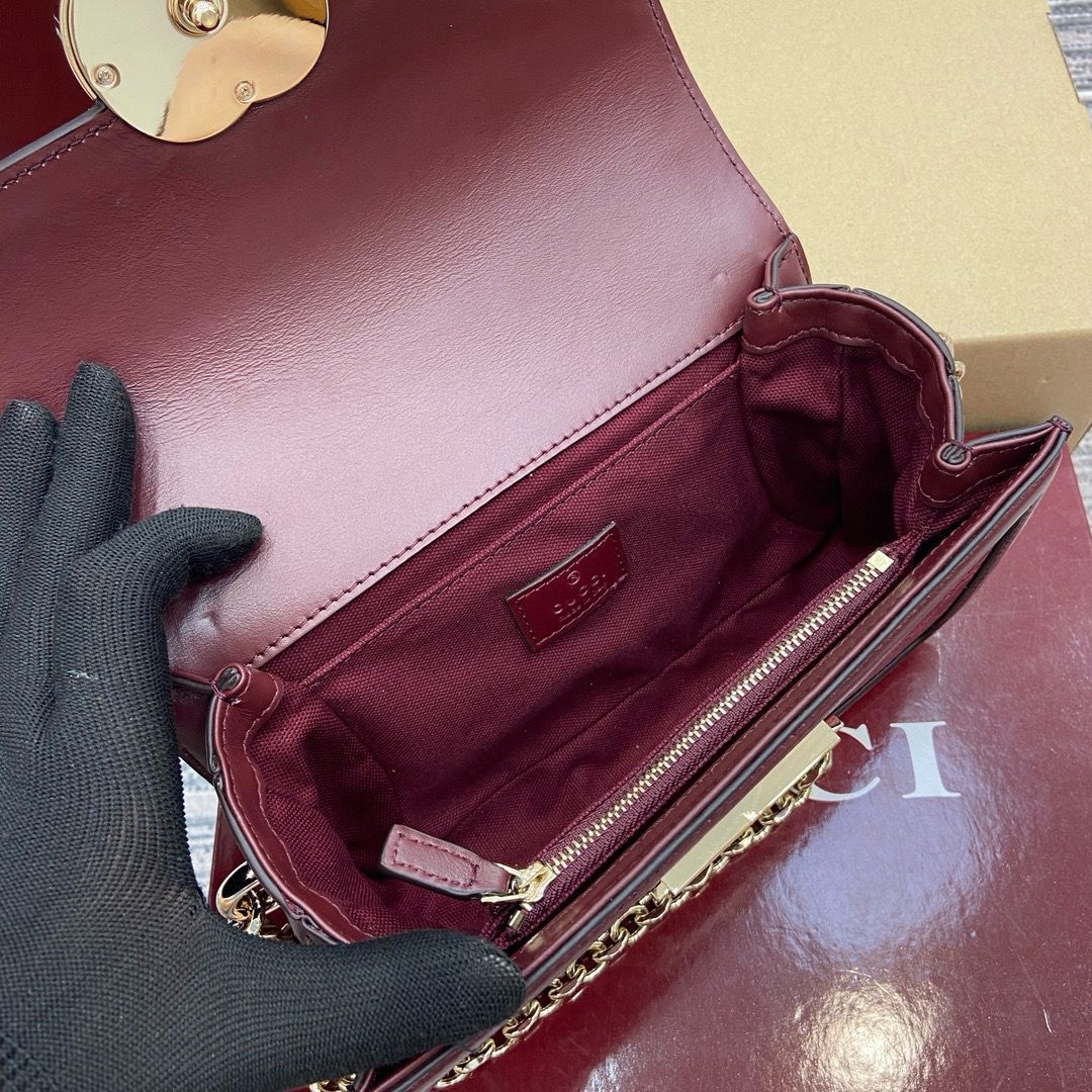 GUCCI