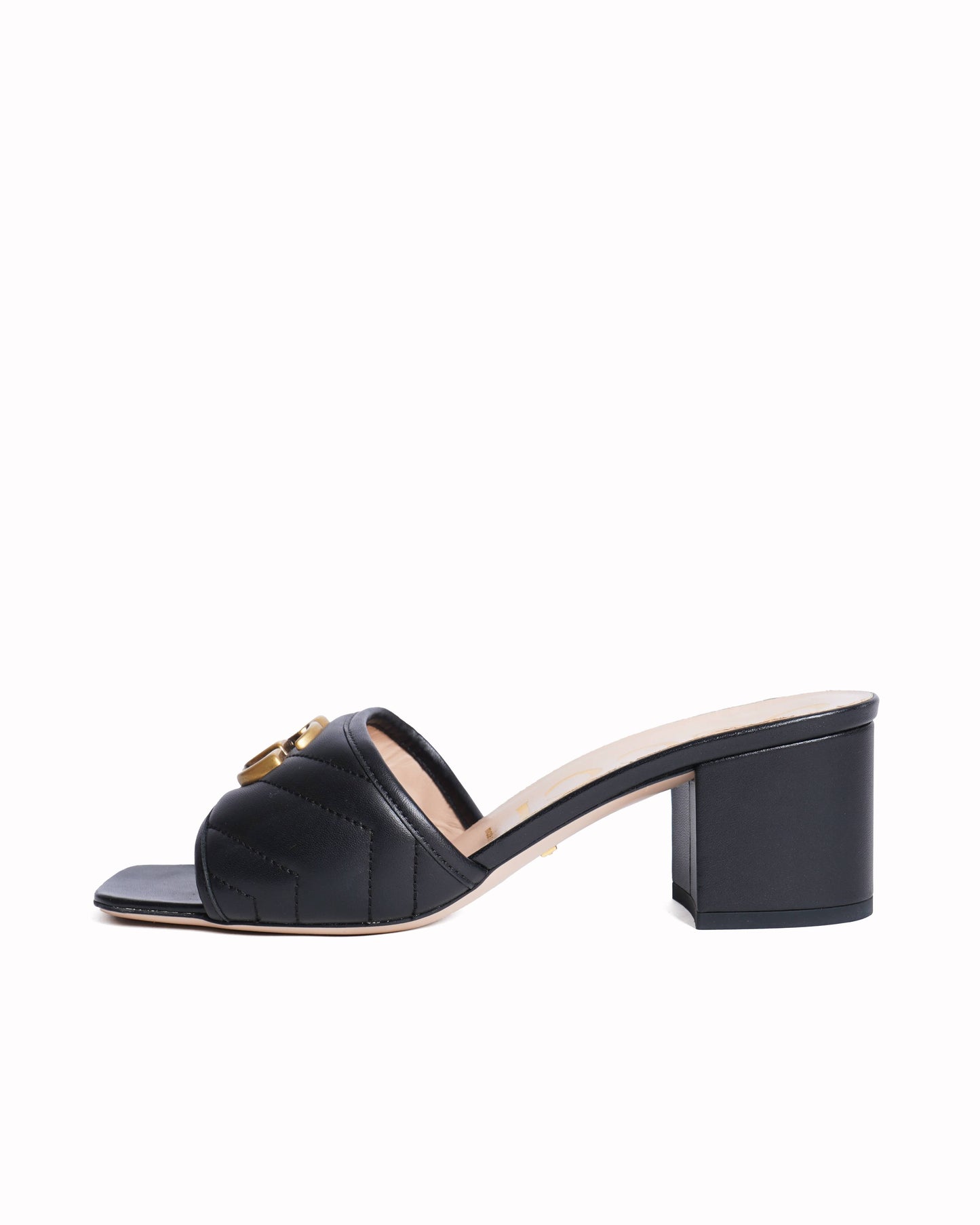 Gucci gg marmont Matelassé slide heels in black