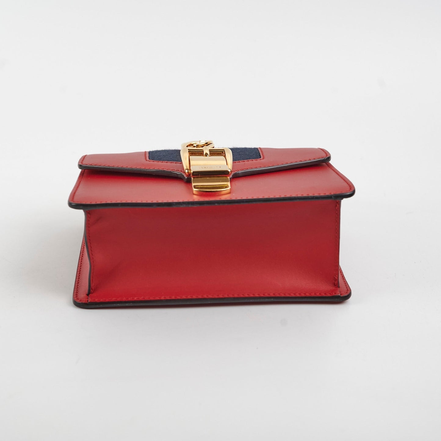 Gucci Sylvie Crossbody Bag Red Mini