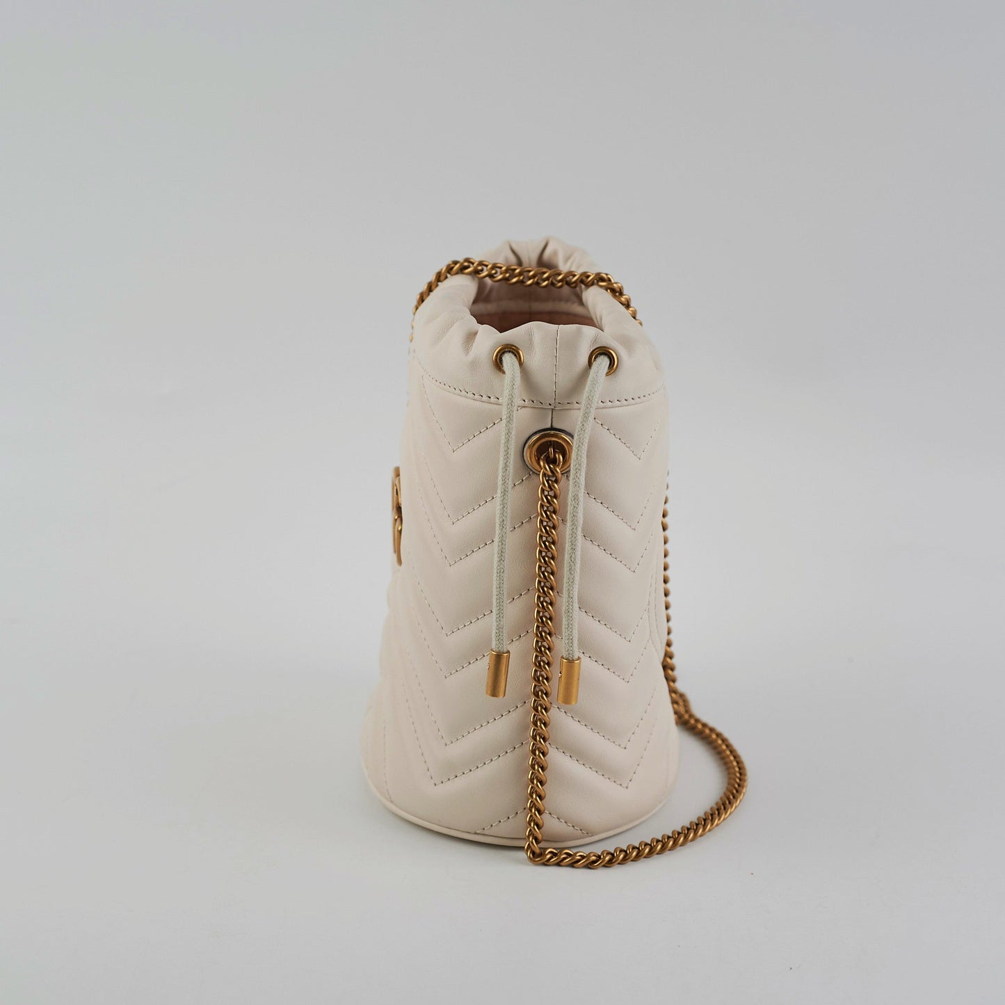 Gucci Marmont Bag Hold Al White Mini Crossbody Bag