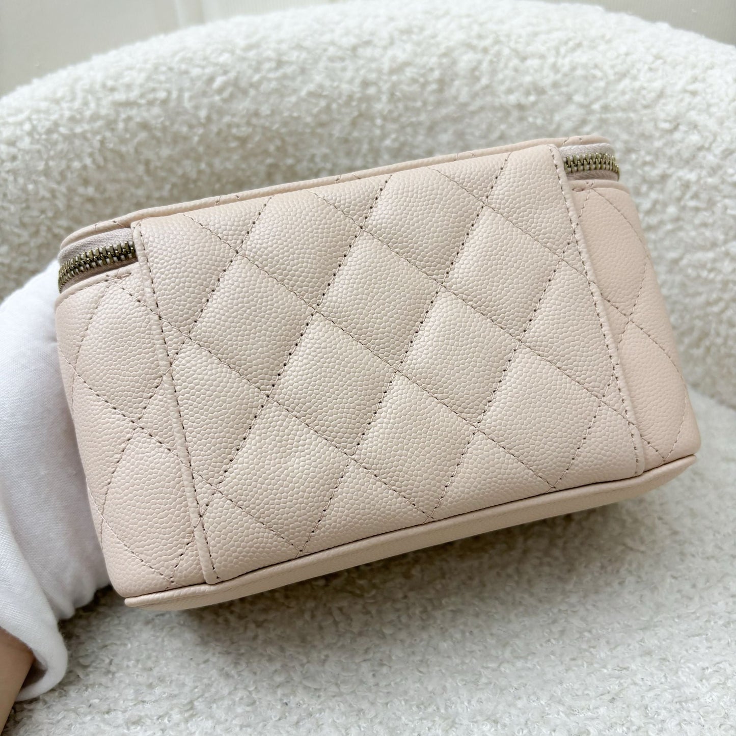 Chanel Classic Small Vanity In 22C Beige Caviar And Lghw Bag